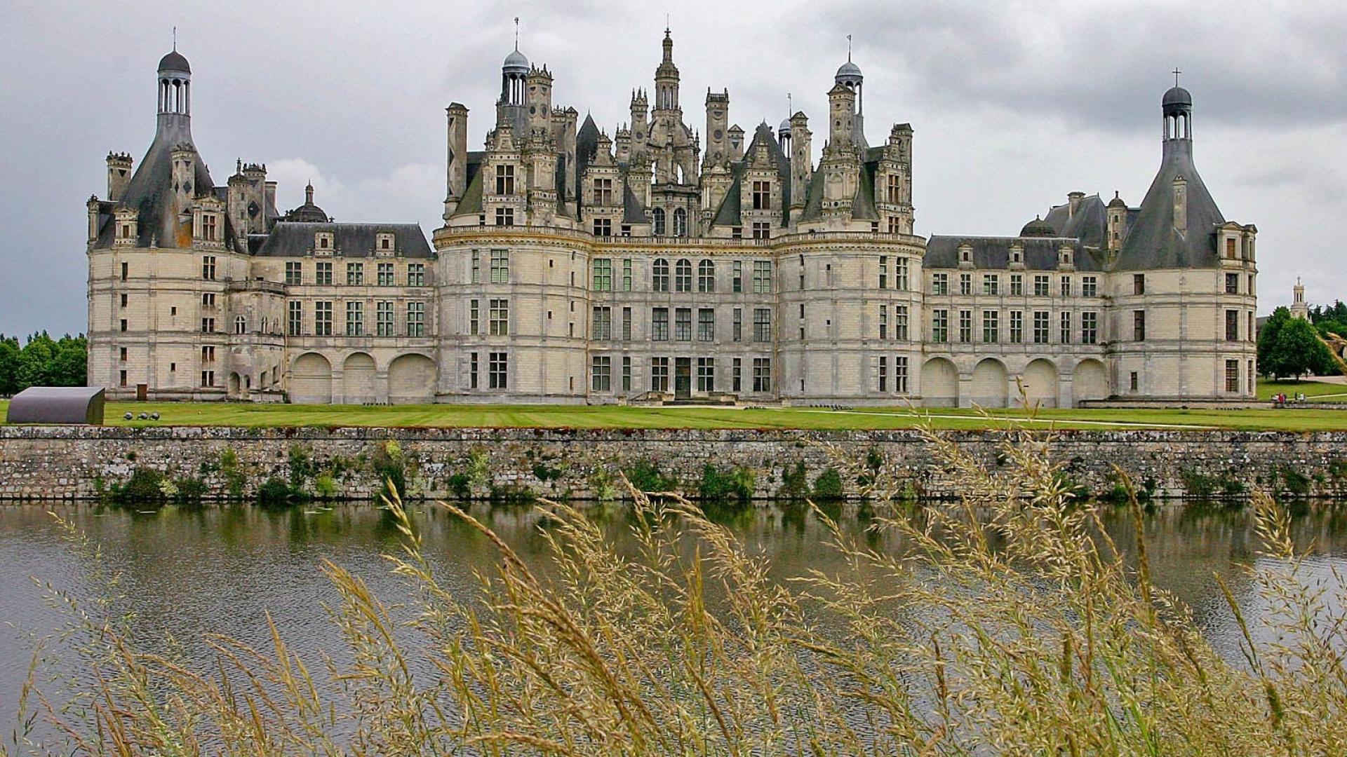 Chateau De La Riviгёre-Bourdet Wallpapers