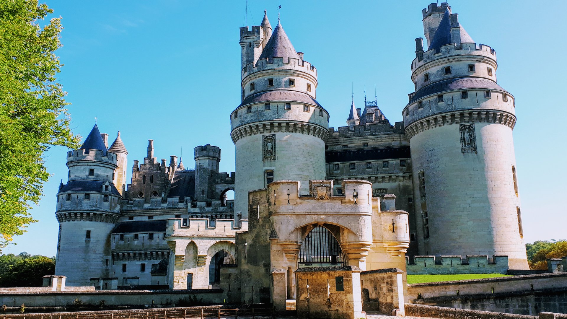 Chateau De Pierrefonds Wallpapers