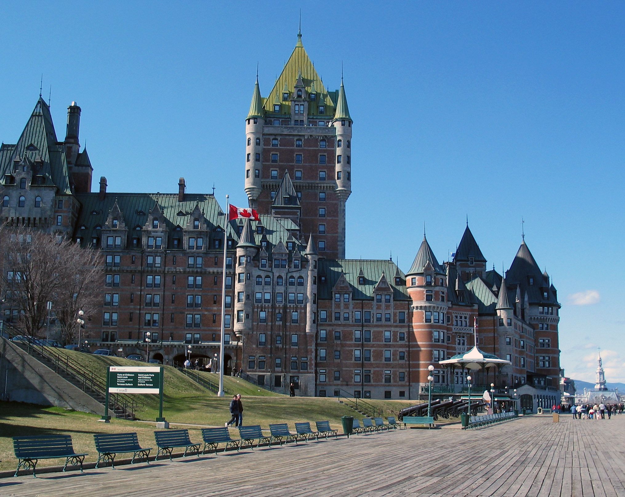 Chateau Frontenac Wallpapers