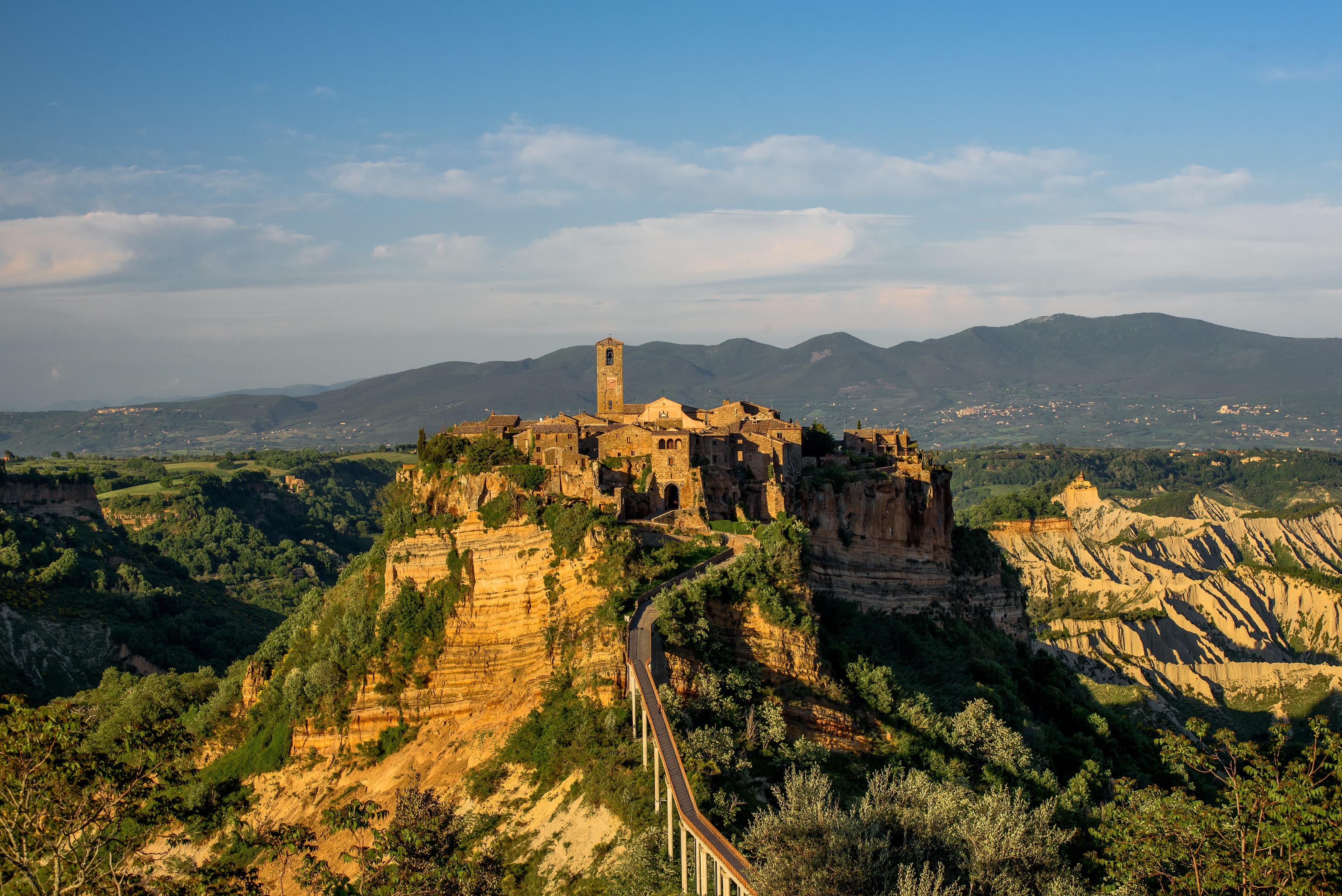 Civita Di Bagnoregio Town Wallpapers