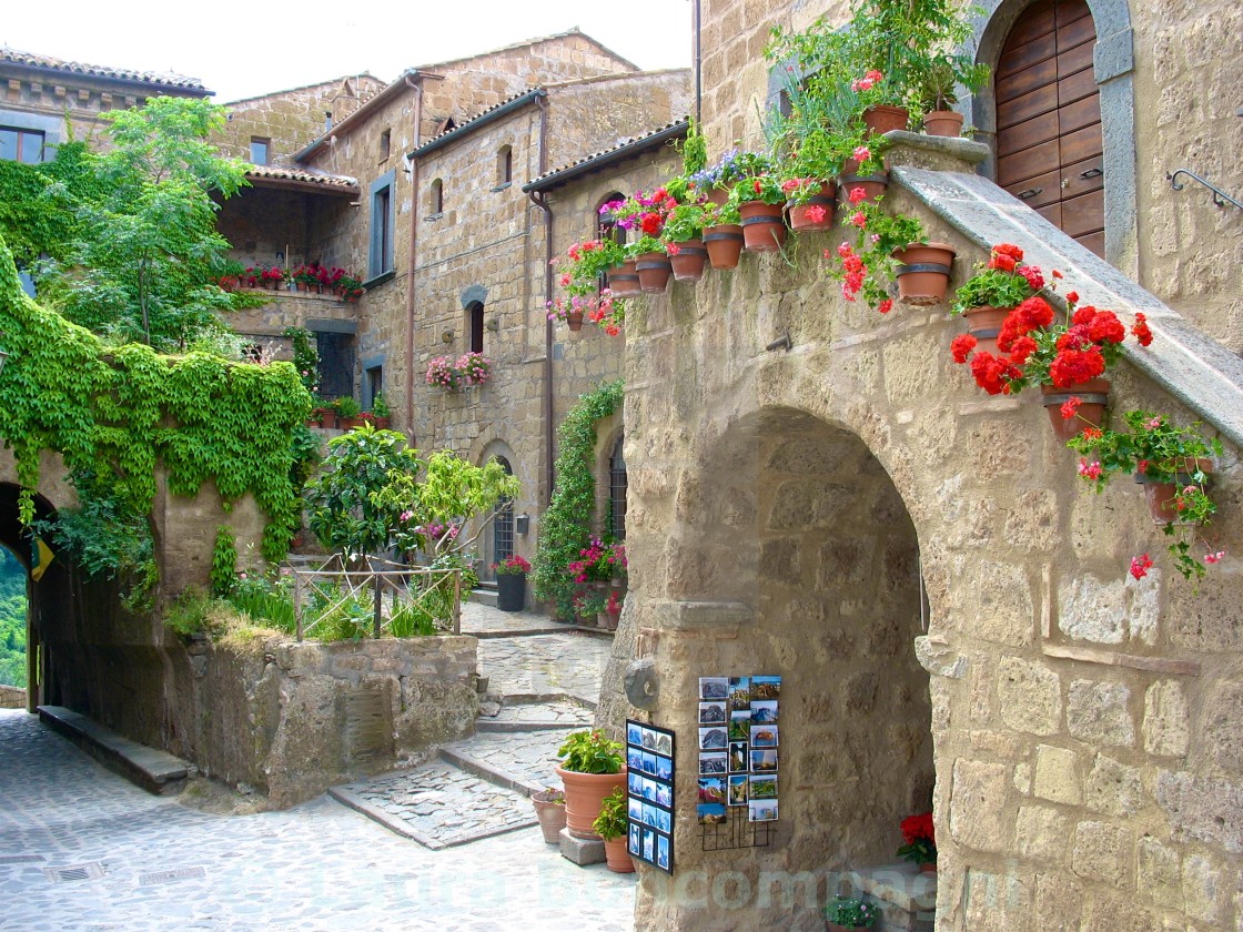 Civita Di Bagnoregio Town Wallpapers