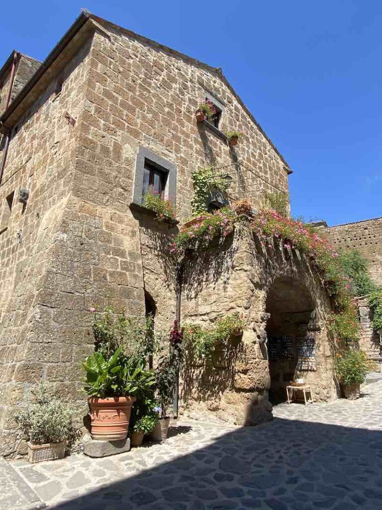 Civita Di Bagnoregio Town Wallpapers