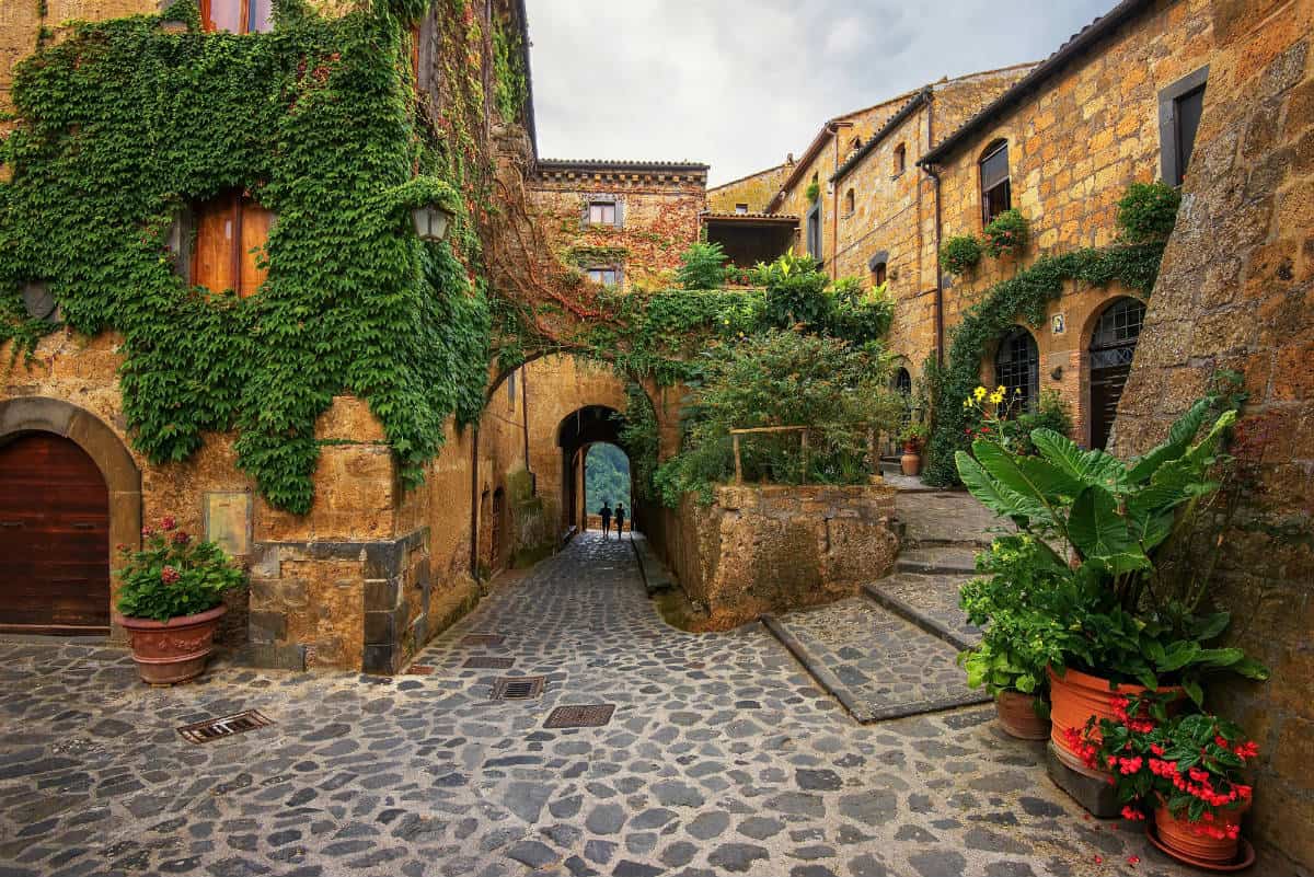 Civita Di Bagnoregio Town Wallpapers