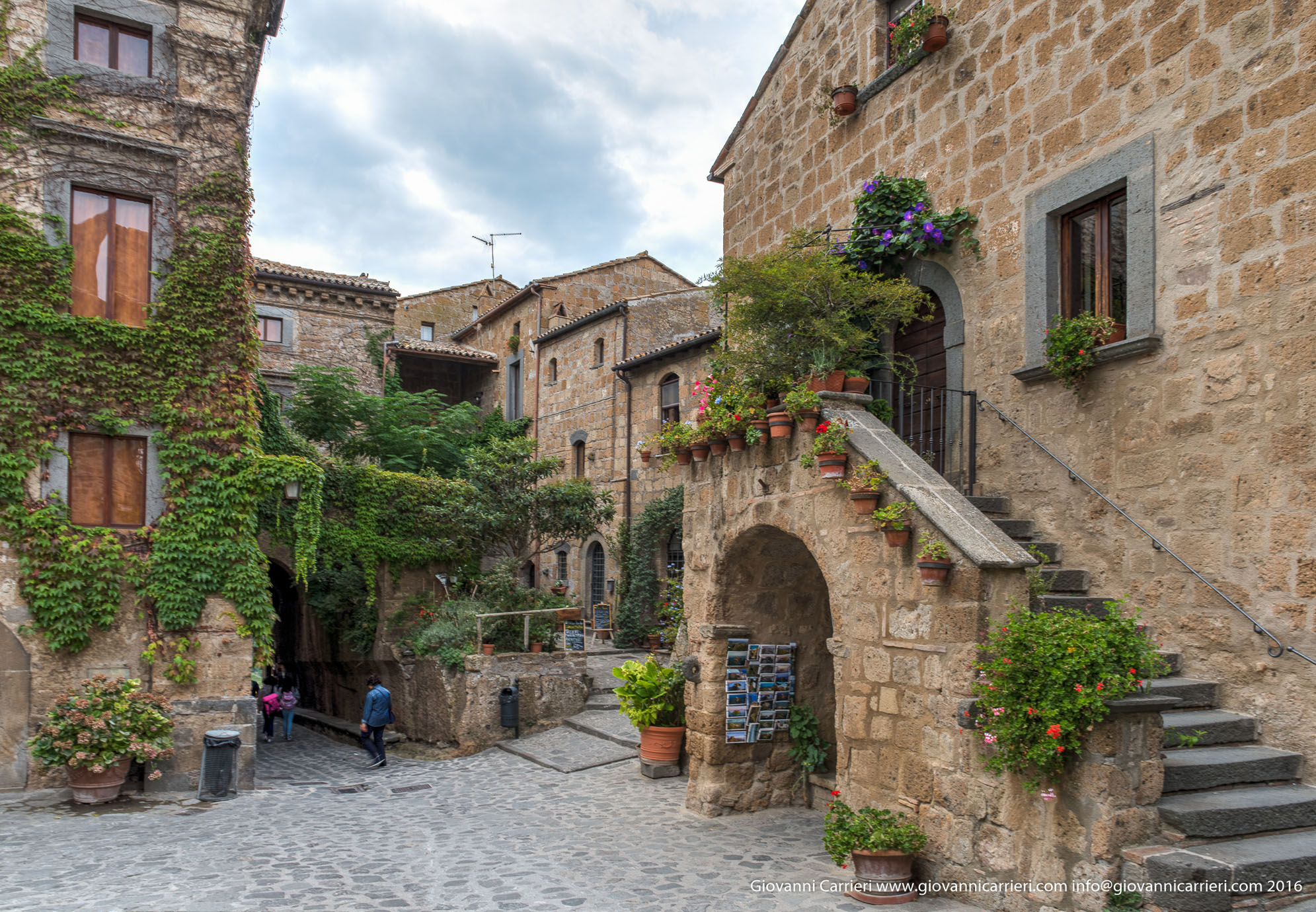 Civita Di Bagnoregio Town Wallpapers