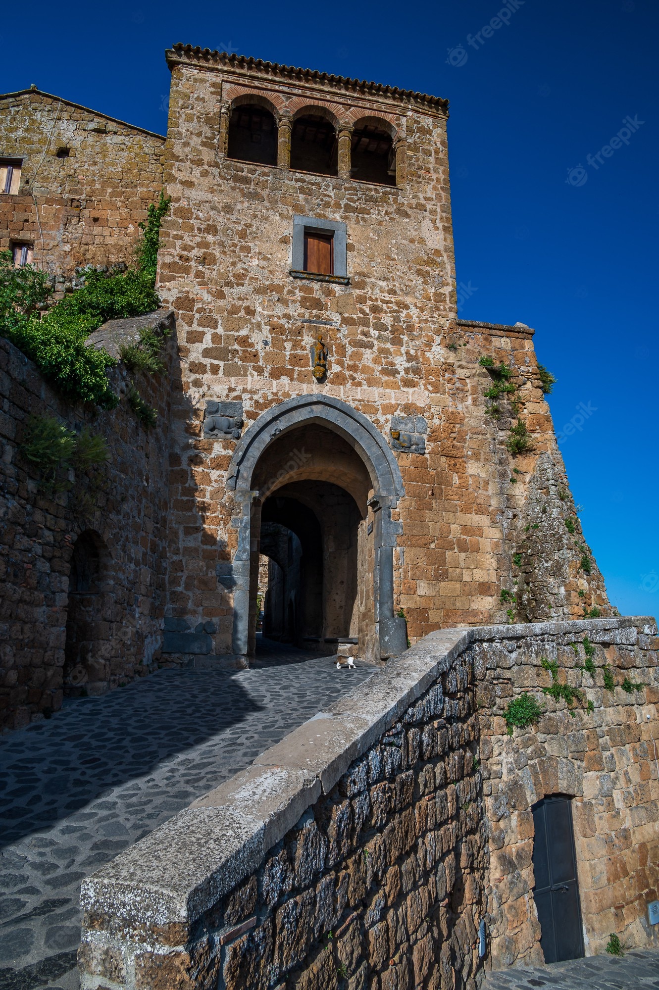 Civita Di Bagnoregio Town Wallpapers