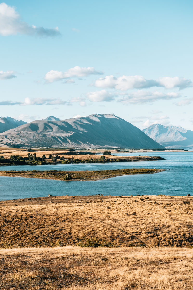 Cloudy Mountains In Lake Tekapo New Zealand Wallpapers