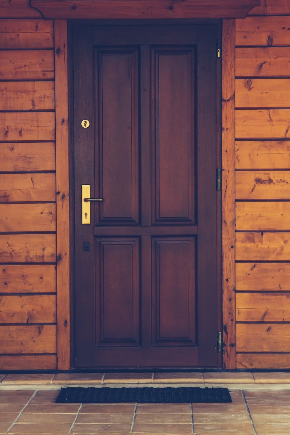 Door Wallpapers