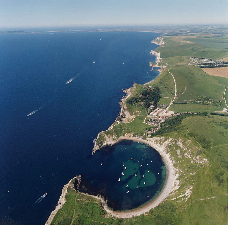 Dorset Bay Lulworth-Cov In England Wallpapers