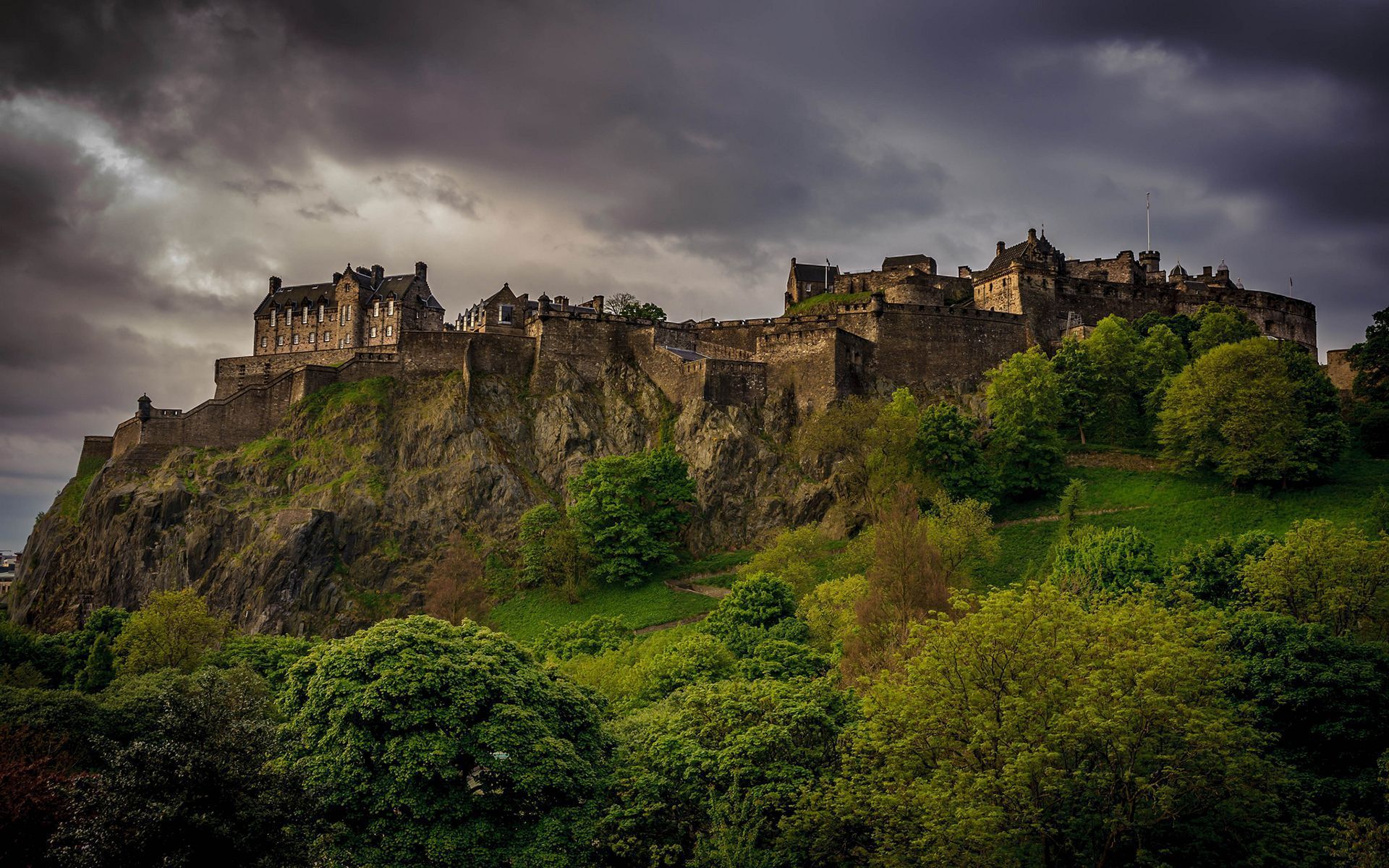 Edinburgh Castle Wallpapers