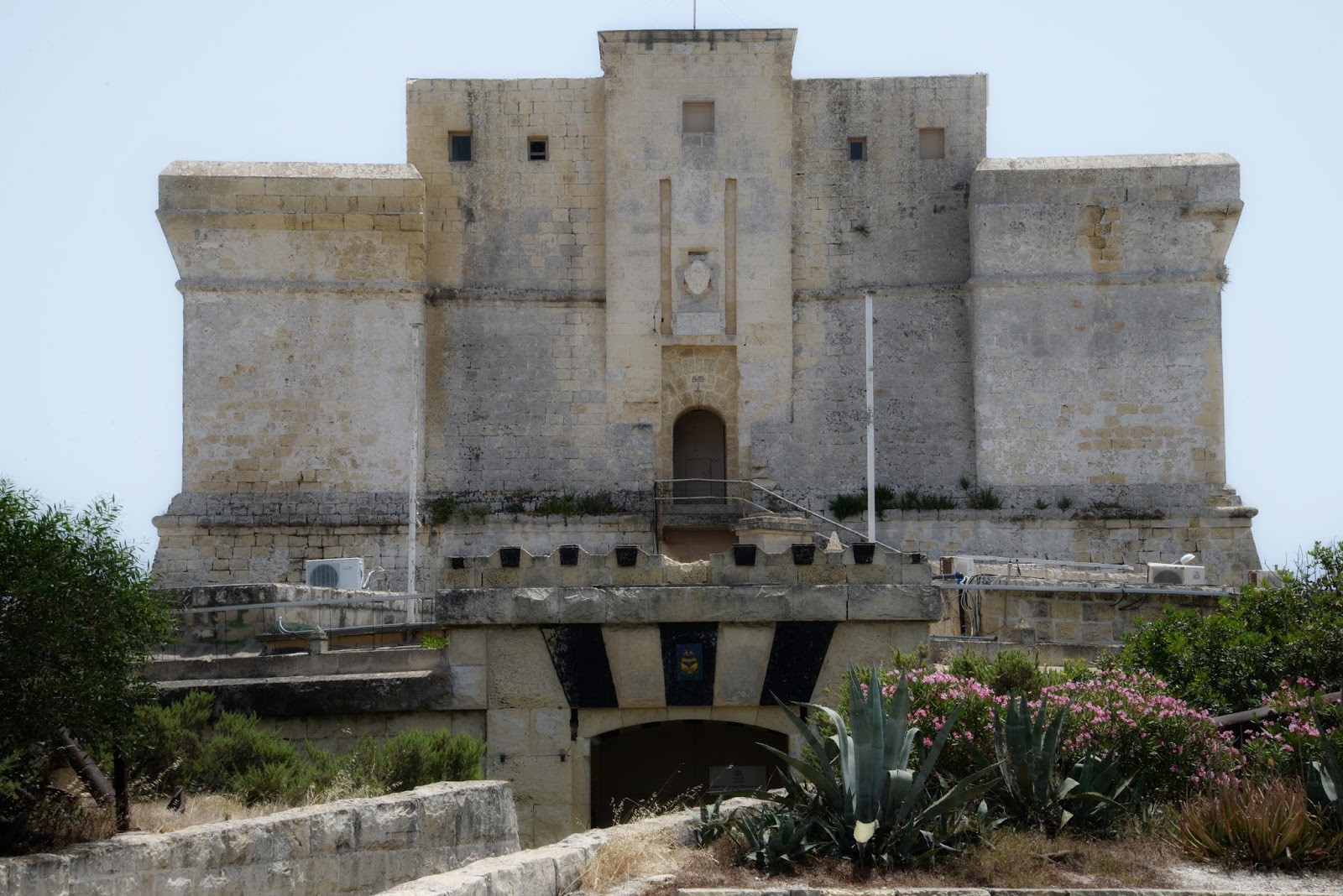 Fort San Lucian Wallpapers