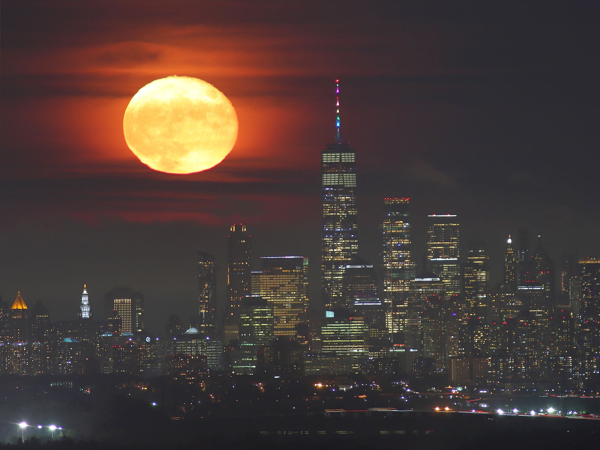 Full Moon Over Manhattan Wallpapers