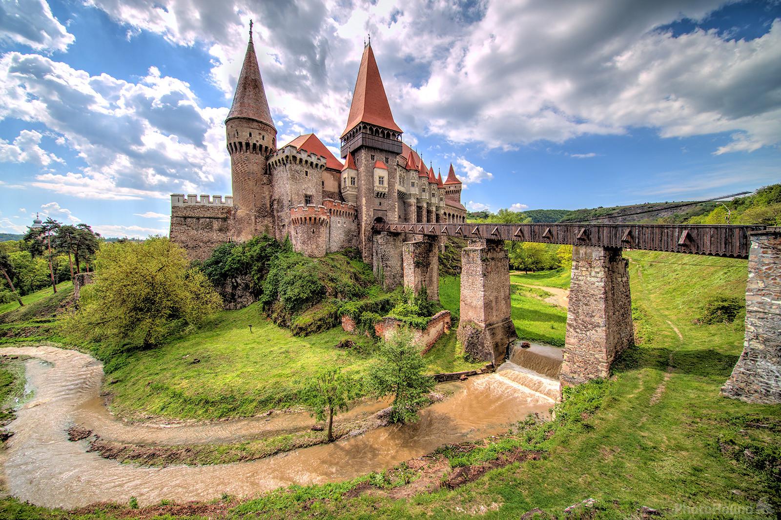 Hunedoara Castle Wallpapers