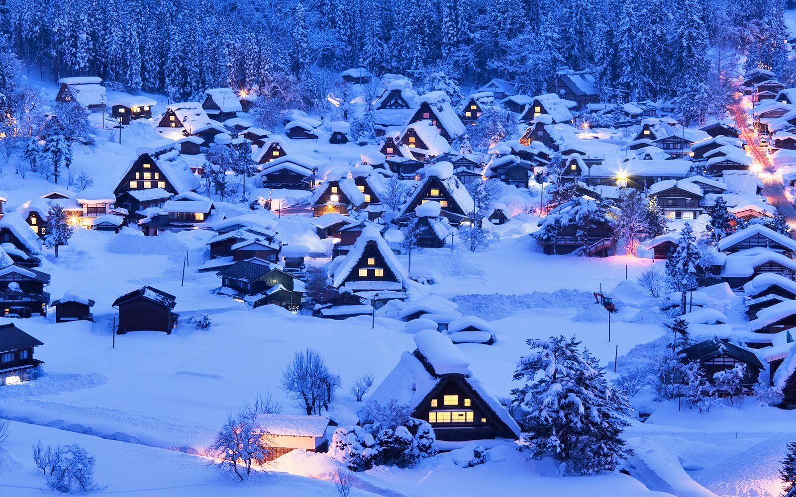 Japan Village Covered In Winter Snow Wallpapers