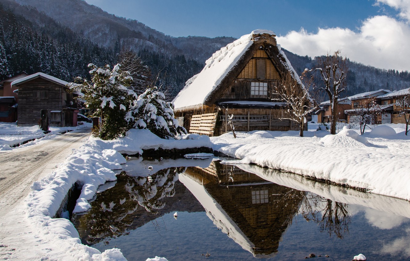 Japan Village Covered In Winter Snow Wallpapers