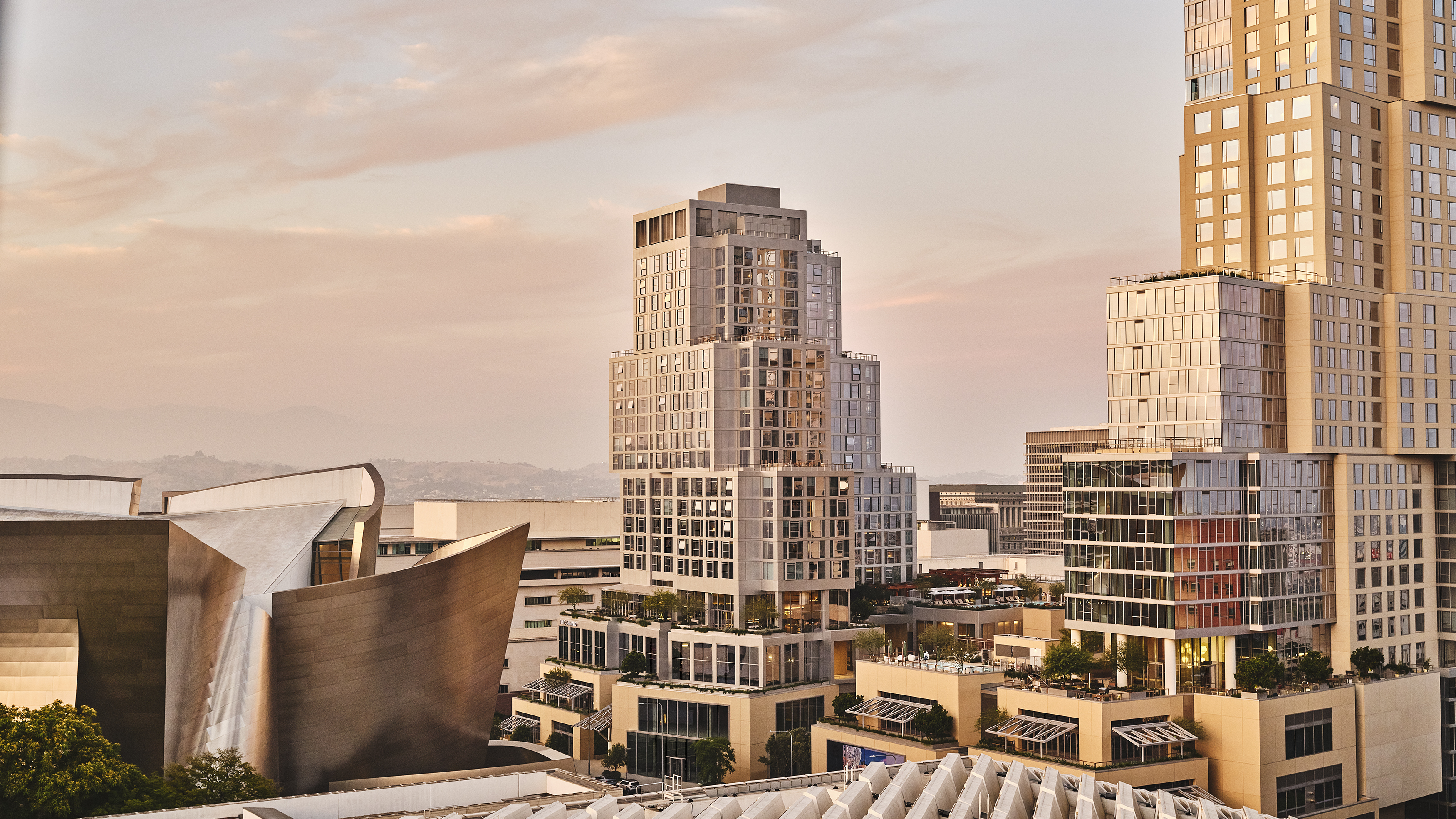 La Cityscape In Infrared Wallpapers