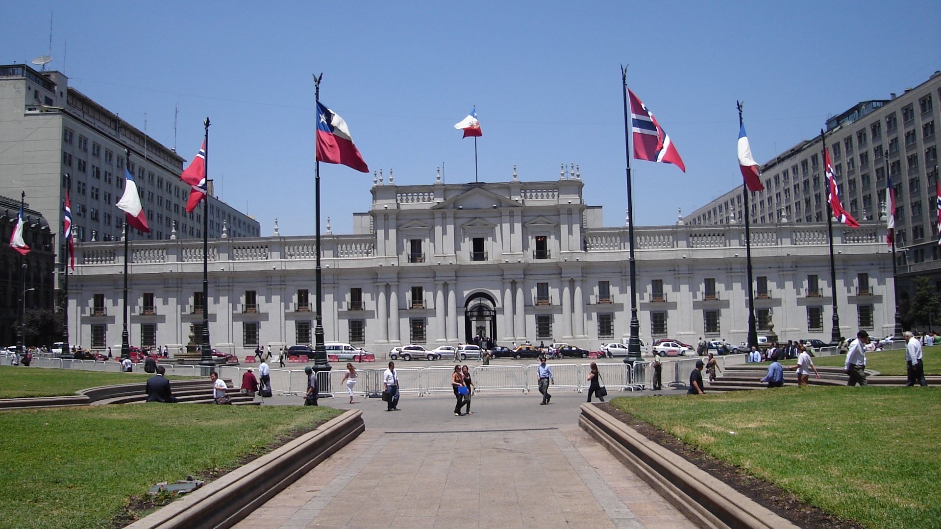 La Moneda Palace Wallpapers