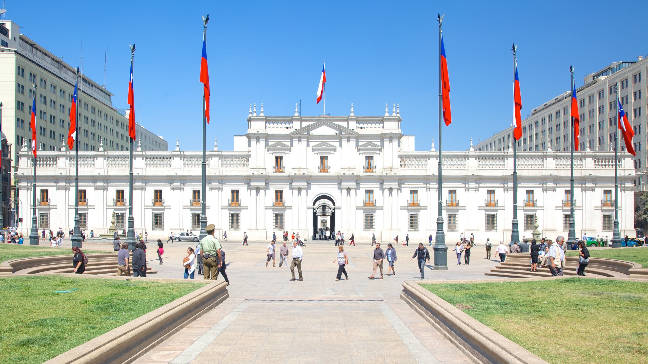 La Moneda Palace Wallpapers