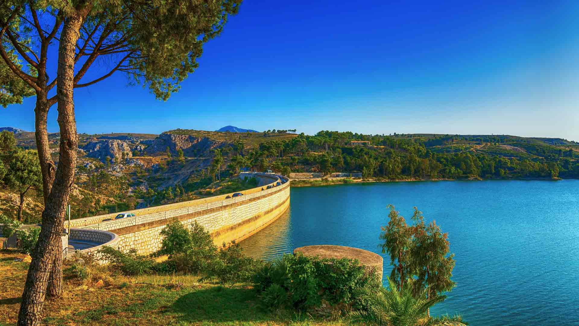 Marathon Dam Wallpapers