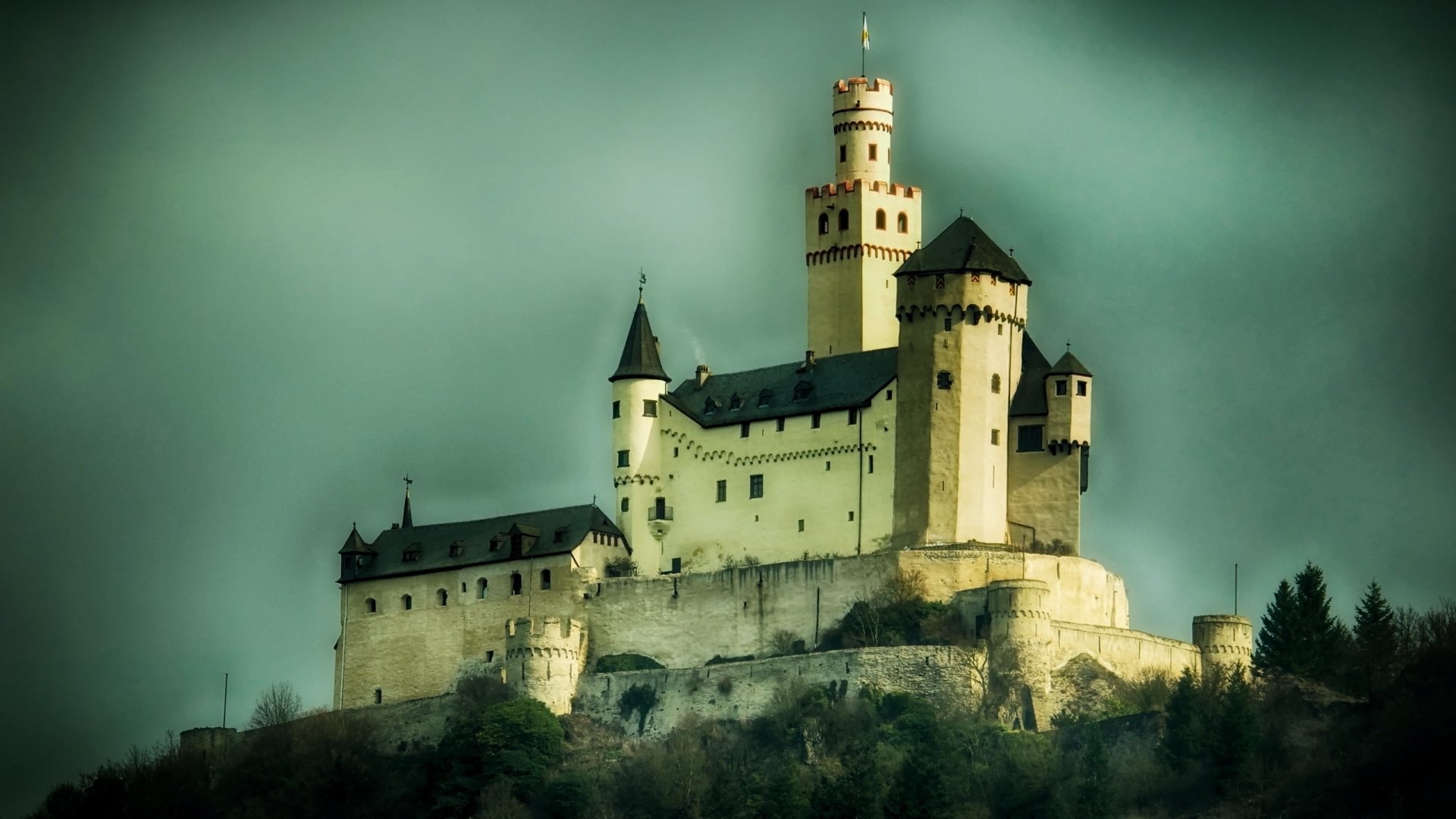 Marksburg Castle Wallpapers