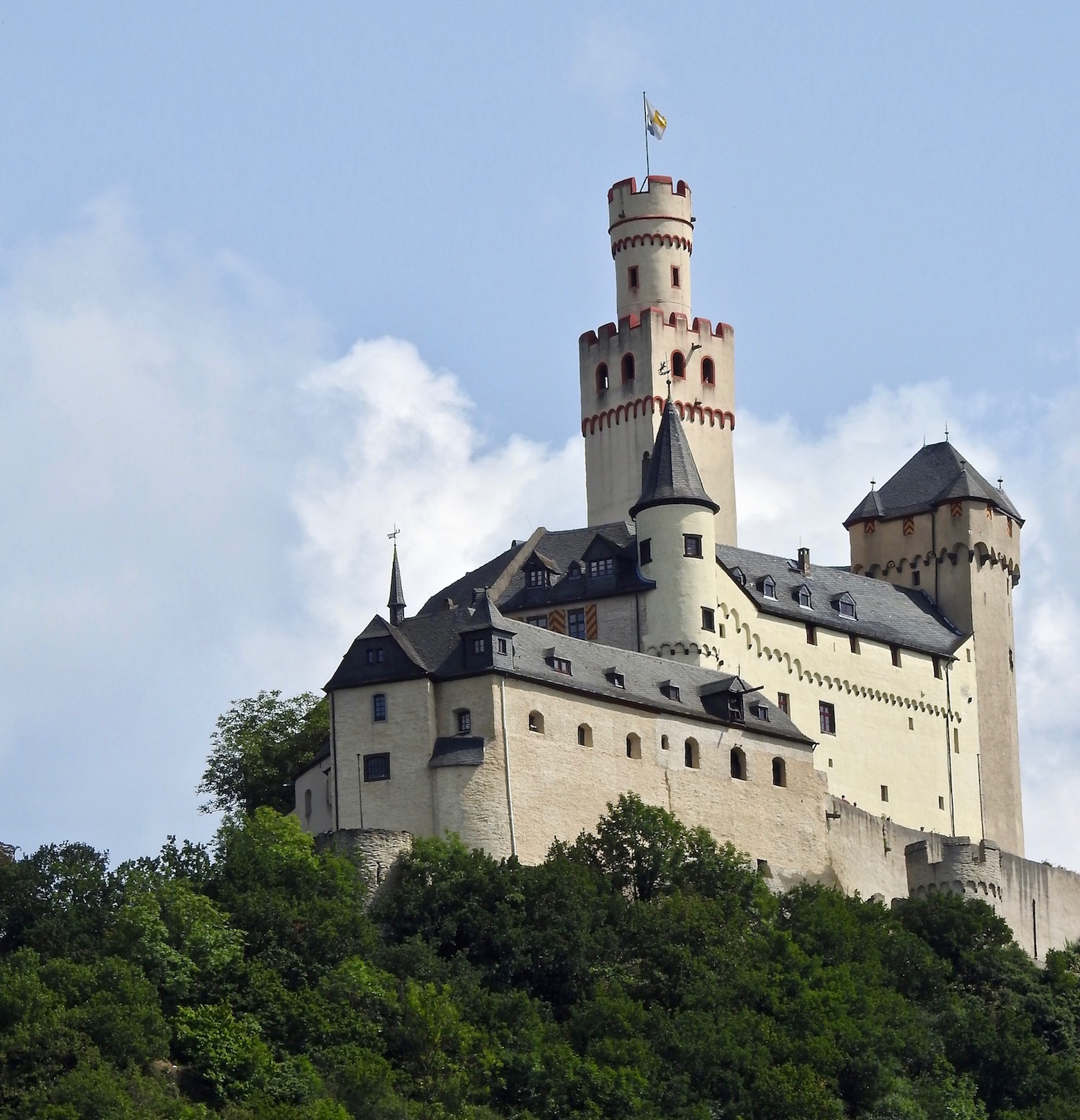 Marksburg Castle Wallpapers