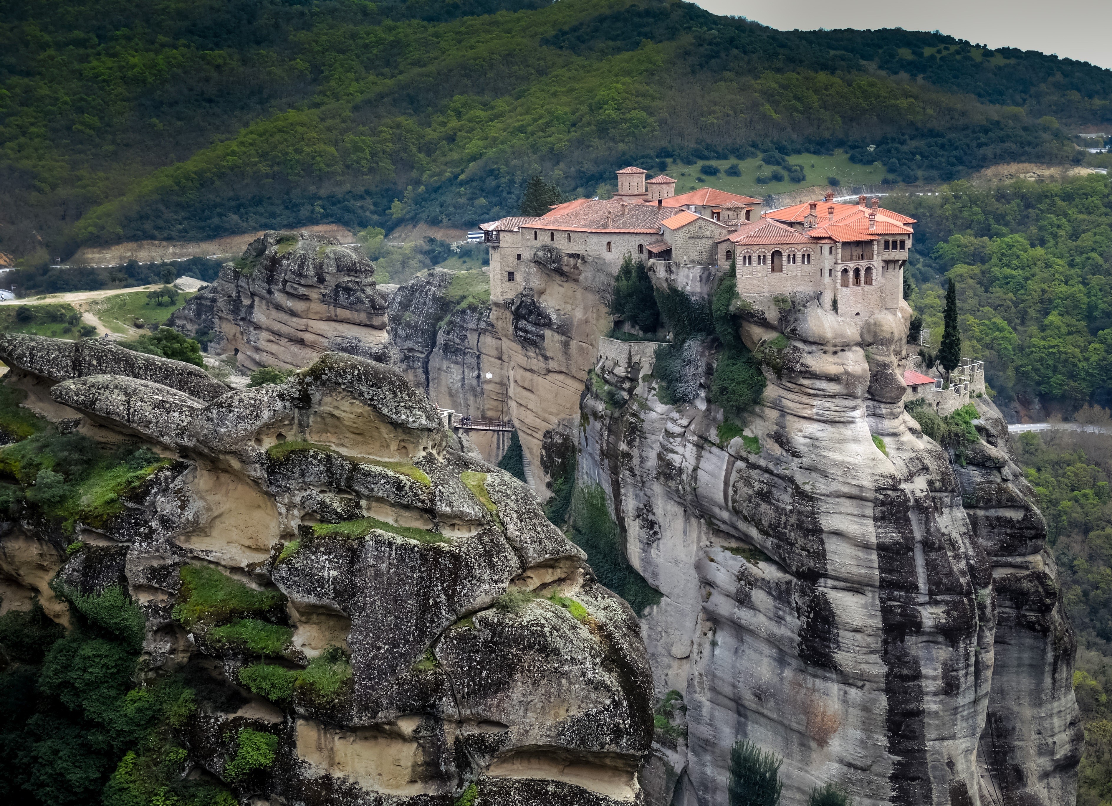 Mountain In Meteora Greece Wallpapers