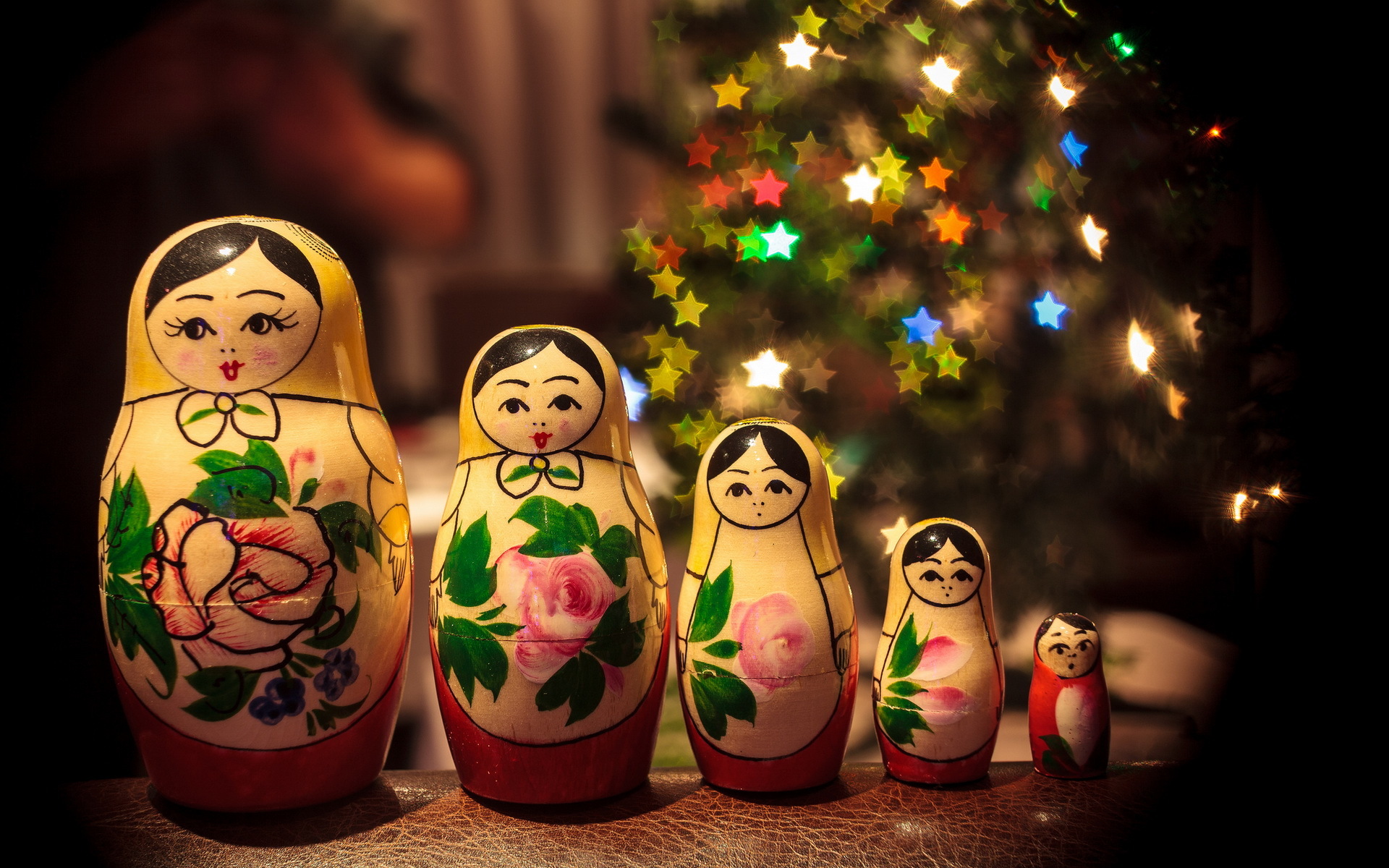 Nesting Doll Wallpapers