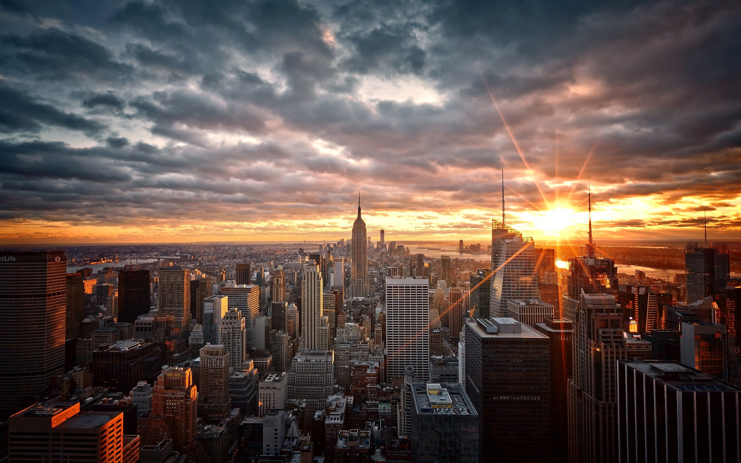 New York City Buildings At Day Sunlight Wallpapers