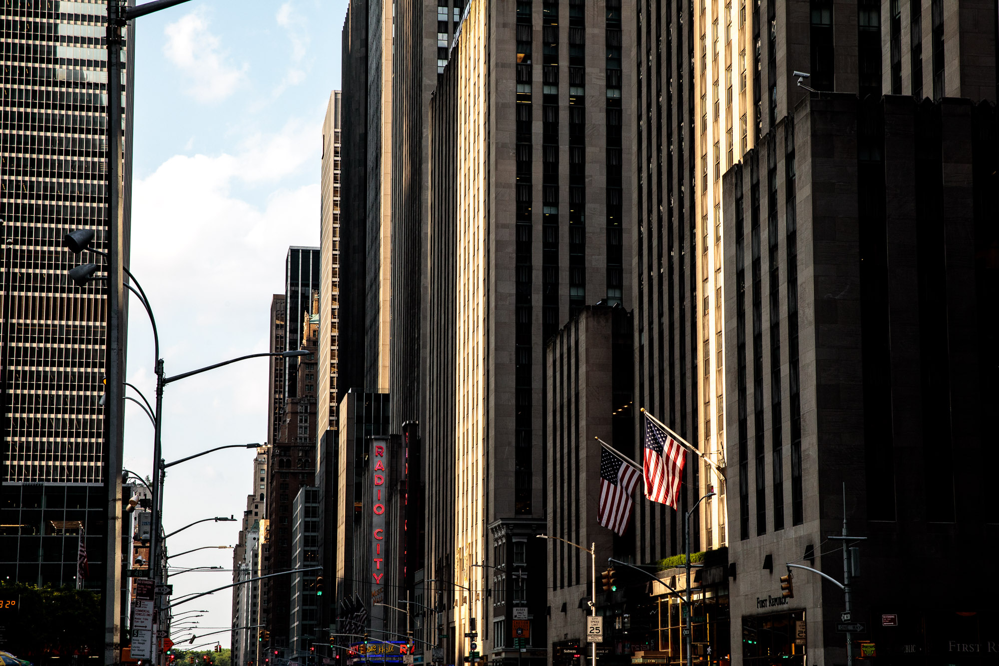 New York City Buildings At Day Sunlight Wallpapers