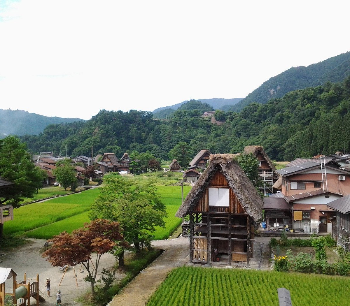 Ogimachi Village Wallpapers