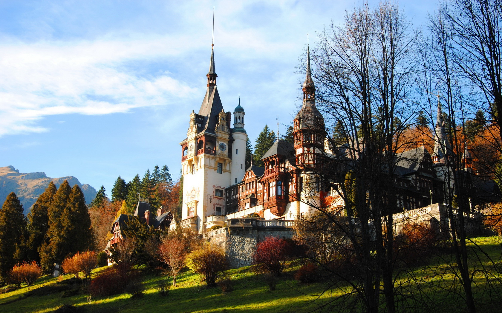 Peles Castle Wallpapers