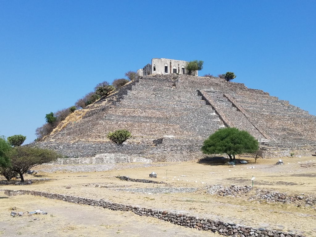 Pueblito Pyramid Wallpapers