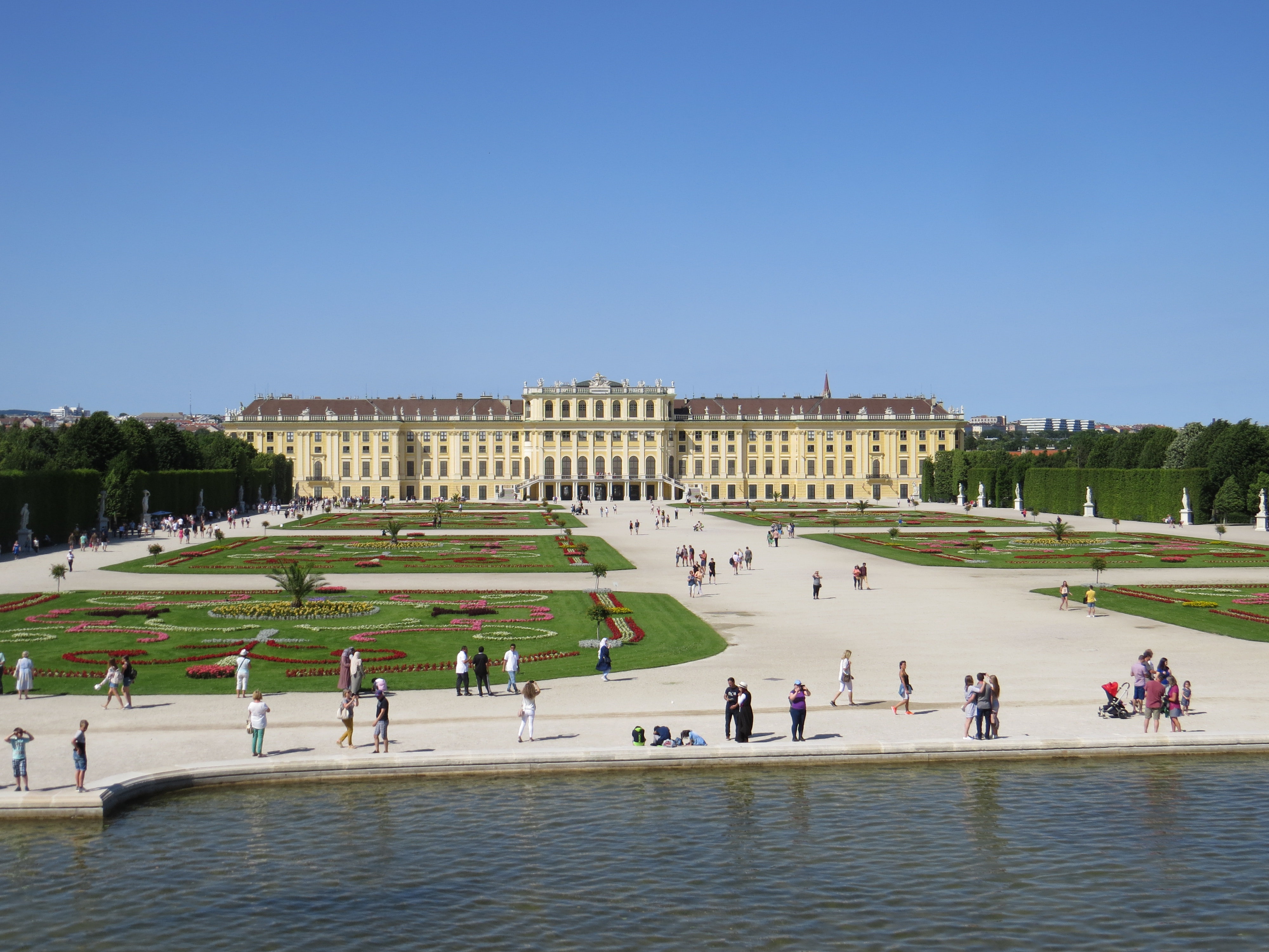 SchoNbrunn Palace Wallpapers