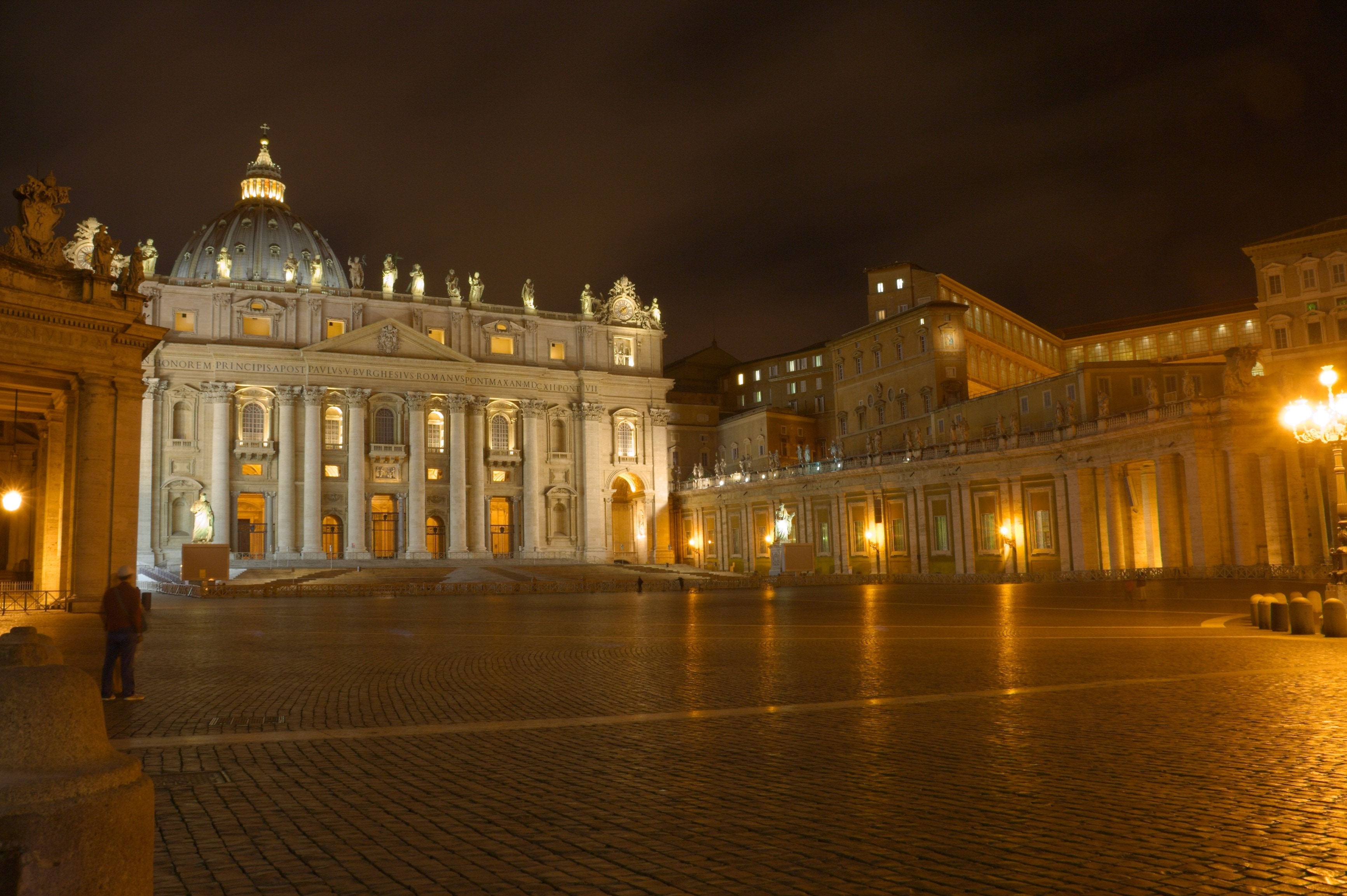 St. Peter'S Round Square Wallpapers