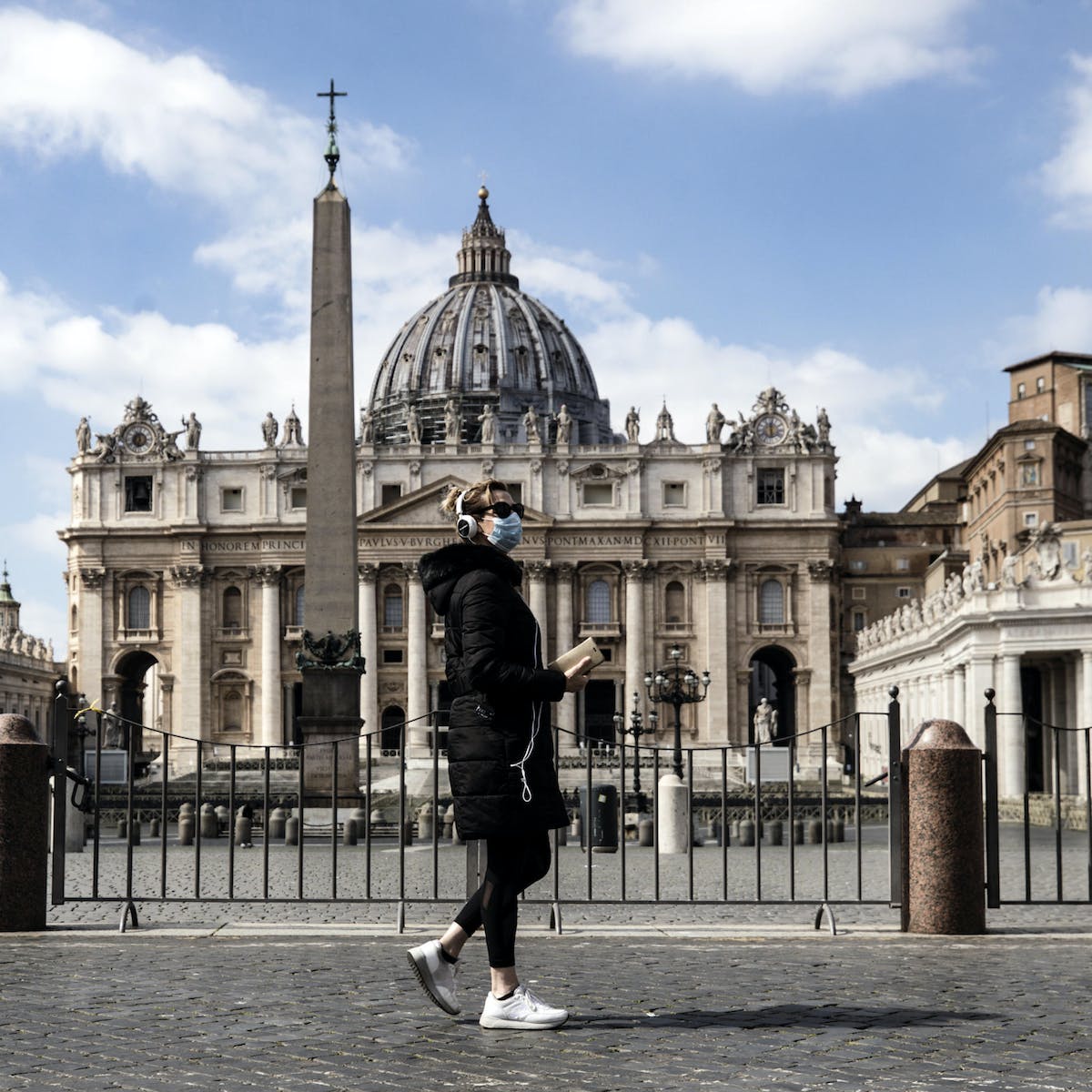 St. Peter'S Round Square Wallpapers