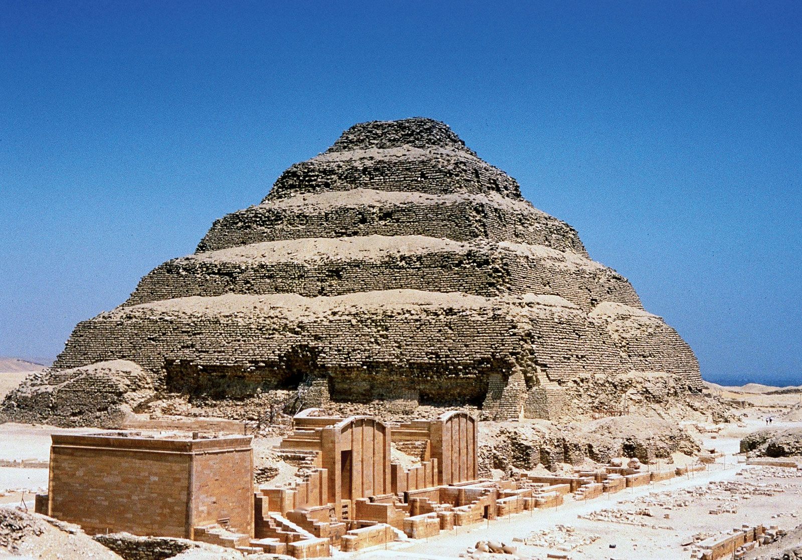 Step Pyramid Wallpapers