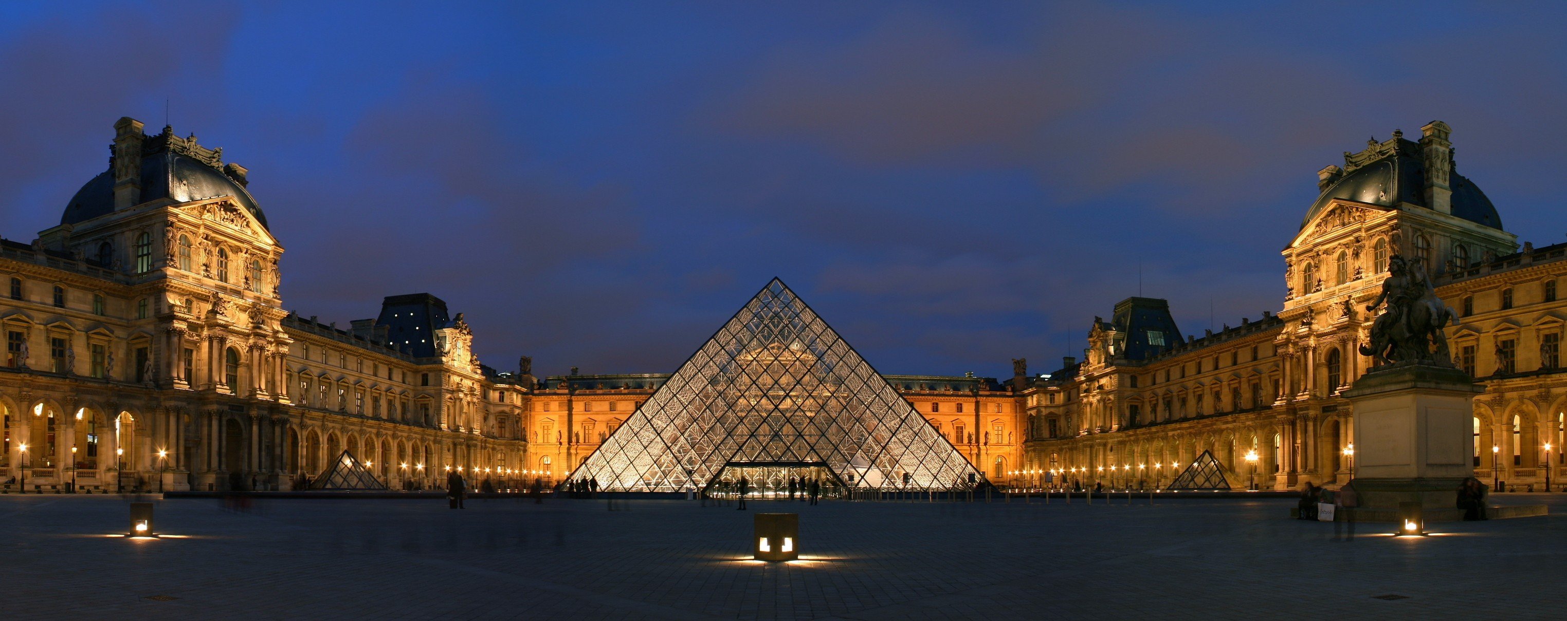 The Louvre Wallpapers