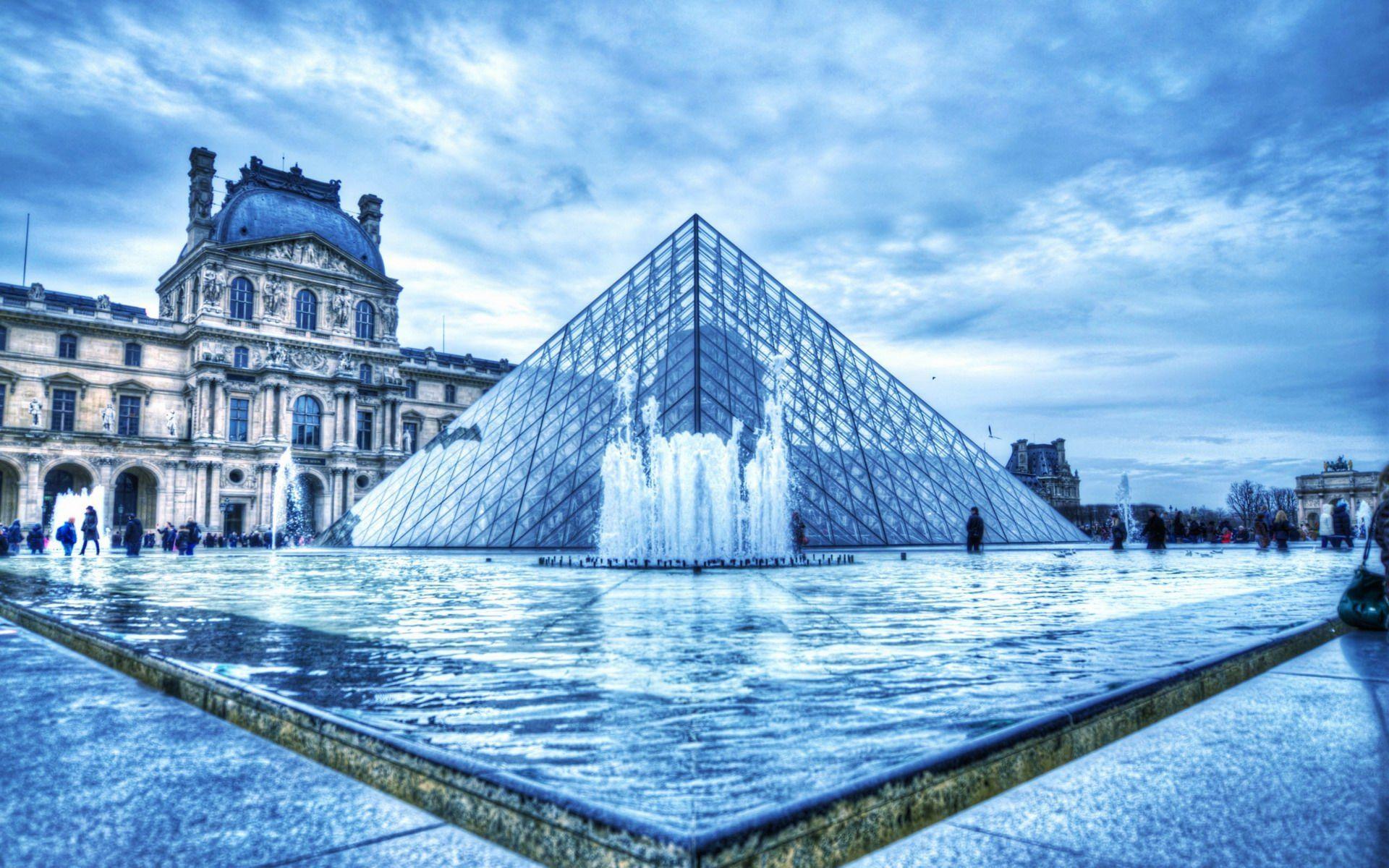 The Louvre Wallpapers