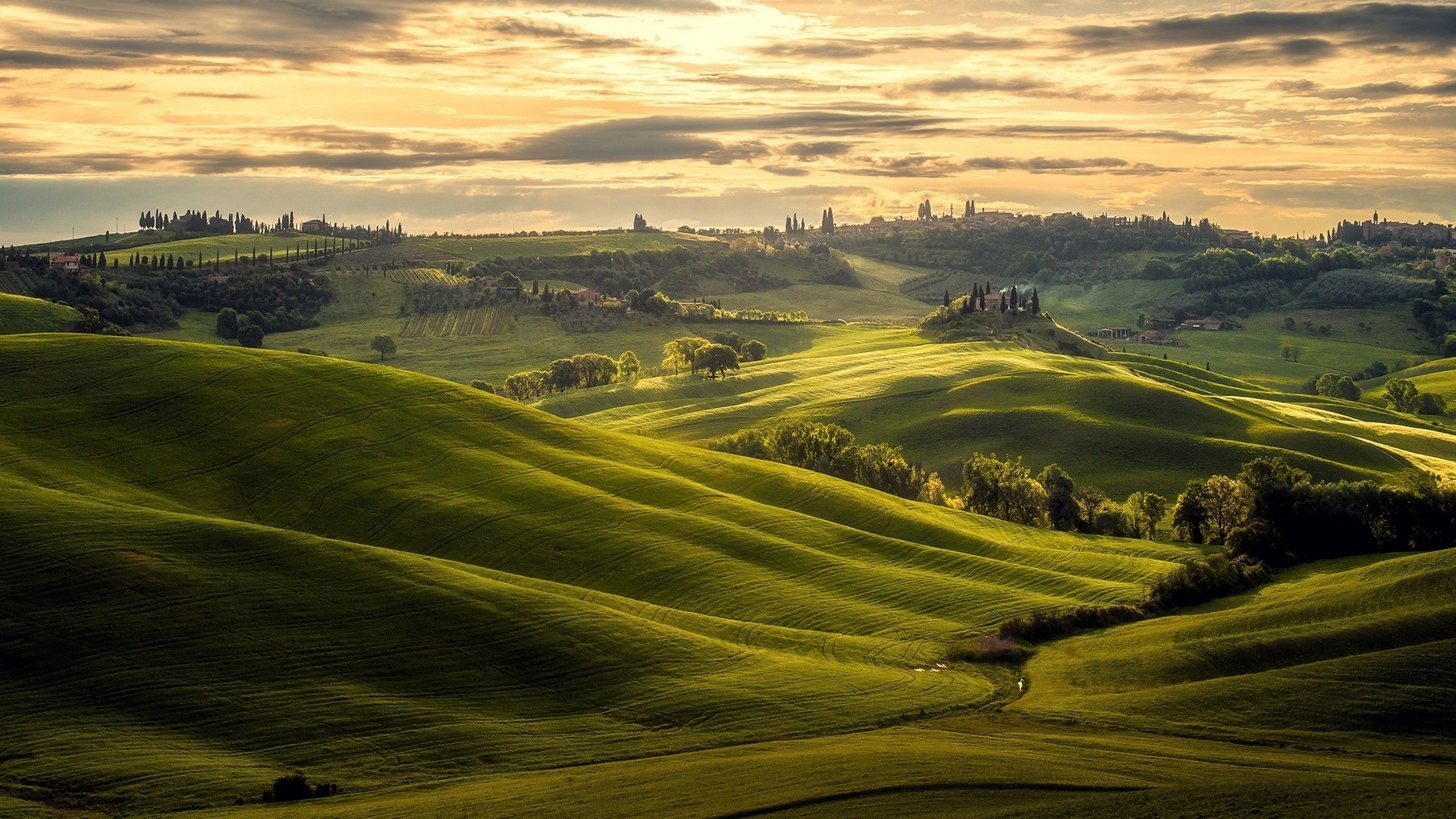 Tuscan Countryside Wallpapers