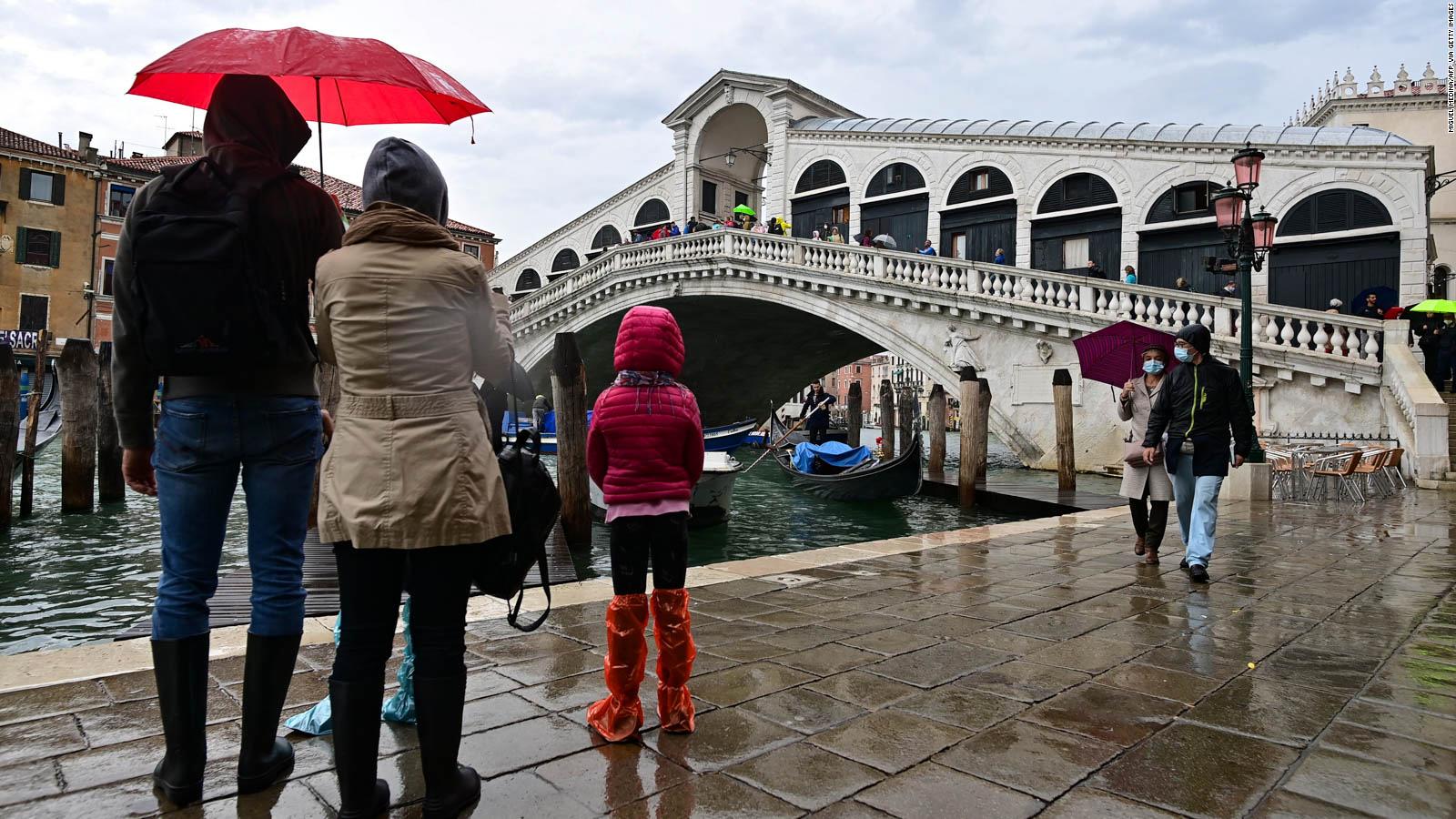 Venice In Rain Italy Wallpapers