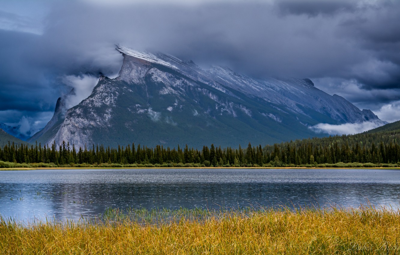 Vermillion Lakes Mount Rundle In Banff National Park Wallpapers