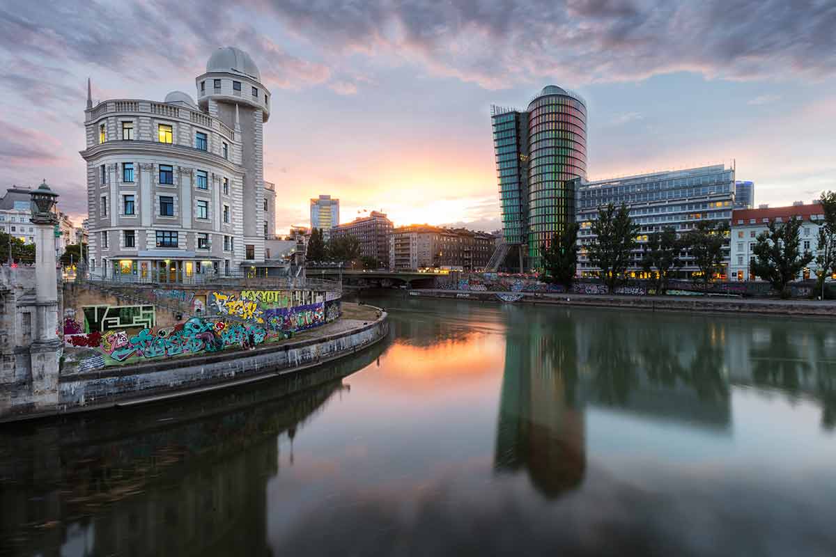 Vienna Cityscape Reflection Wallpapers