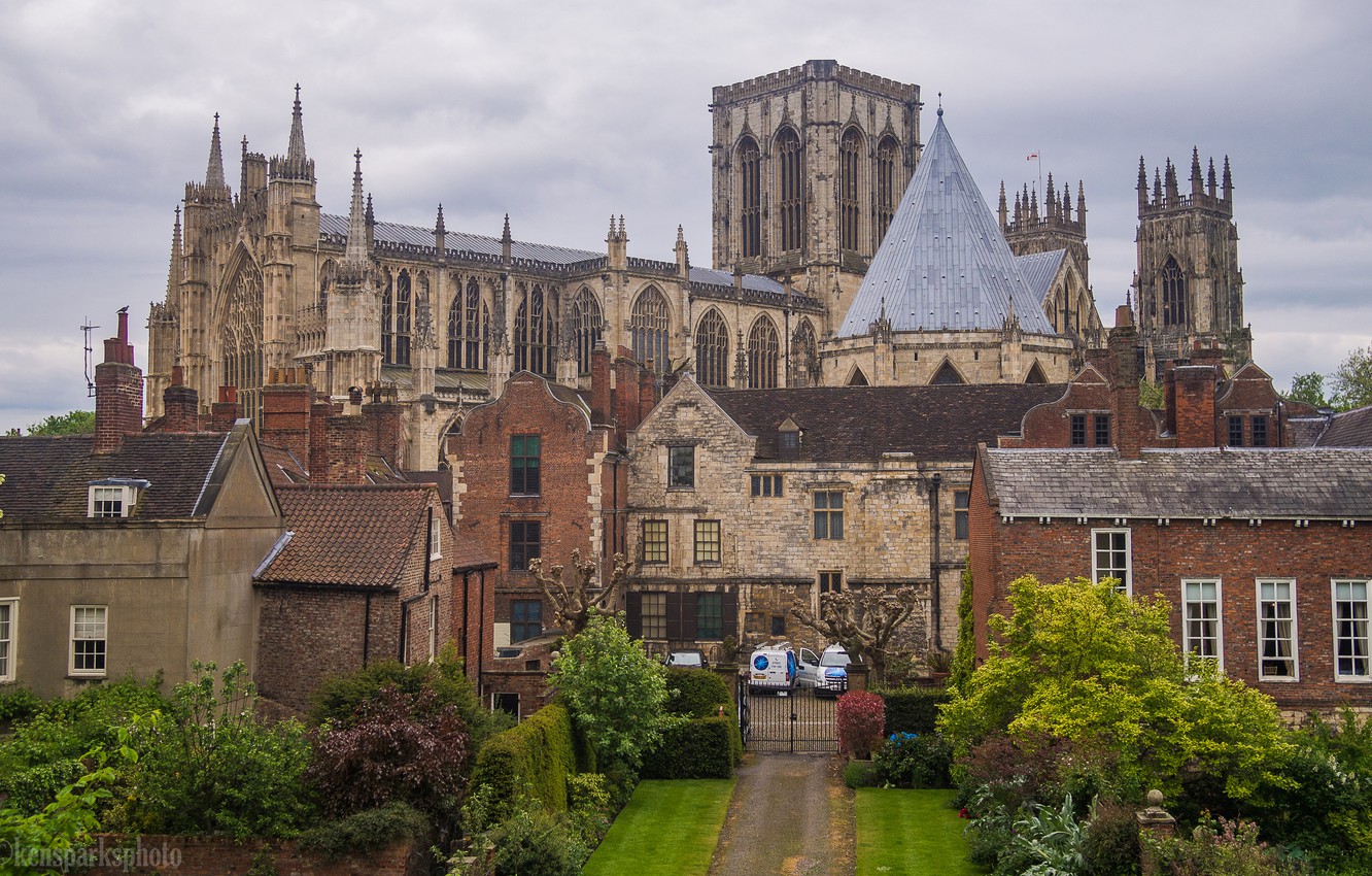 York Castle Wallpapers