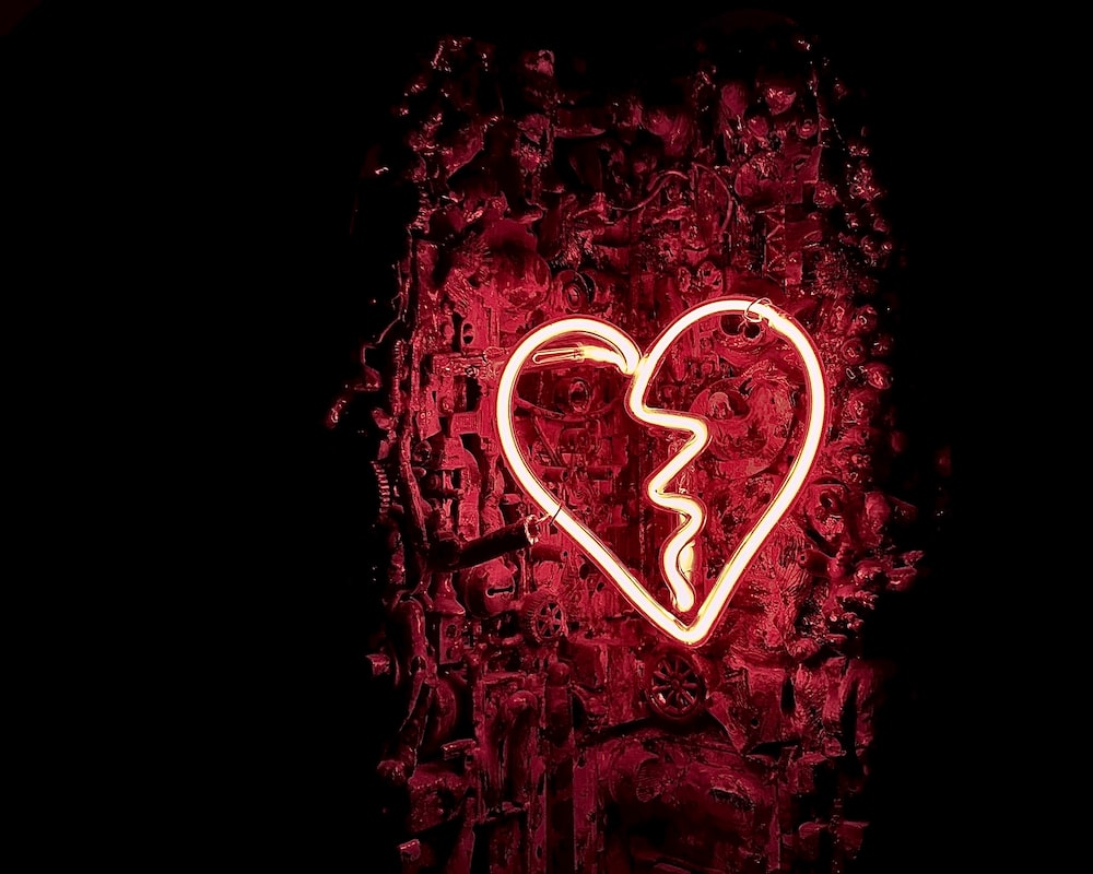 Neon Heart Wallpapers