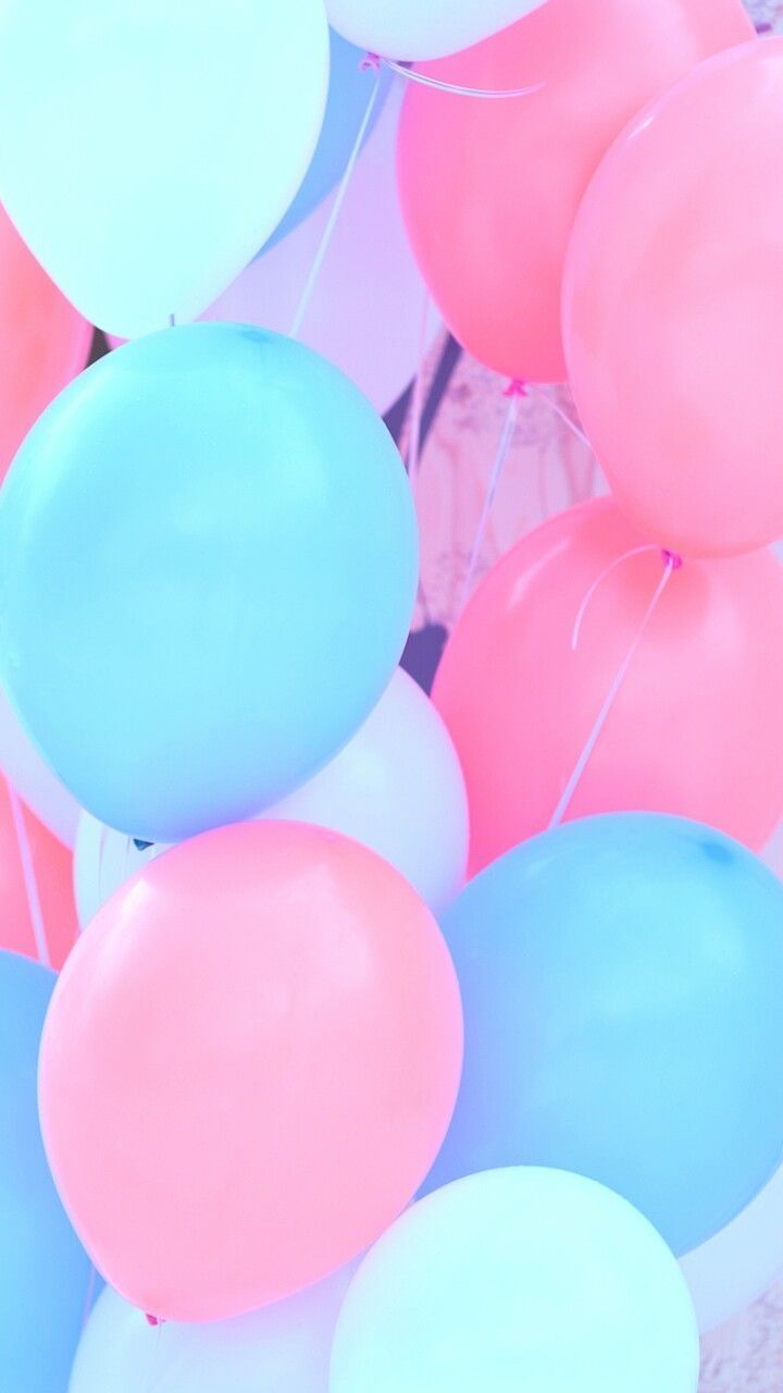 Pink Balloons Wallpapers