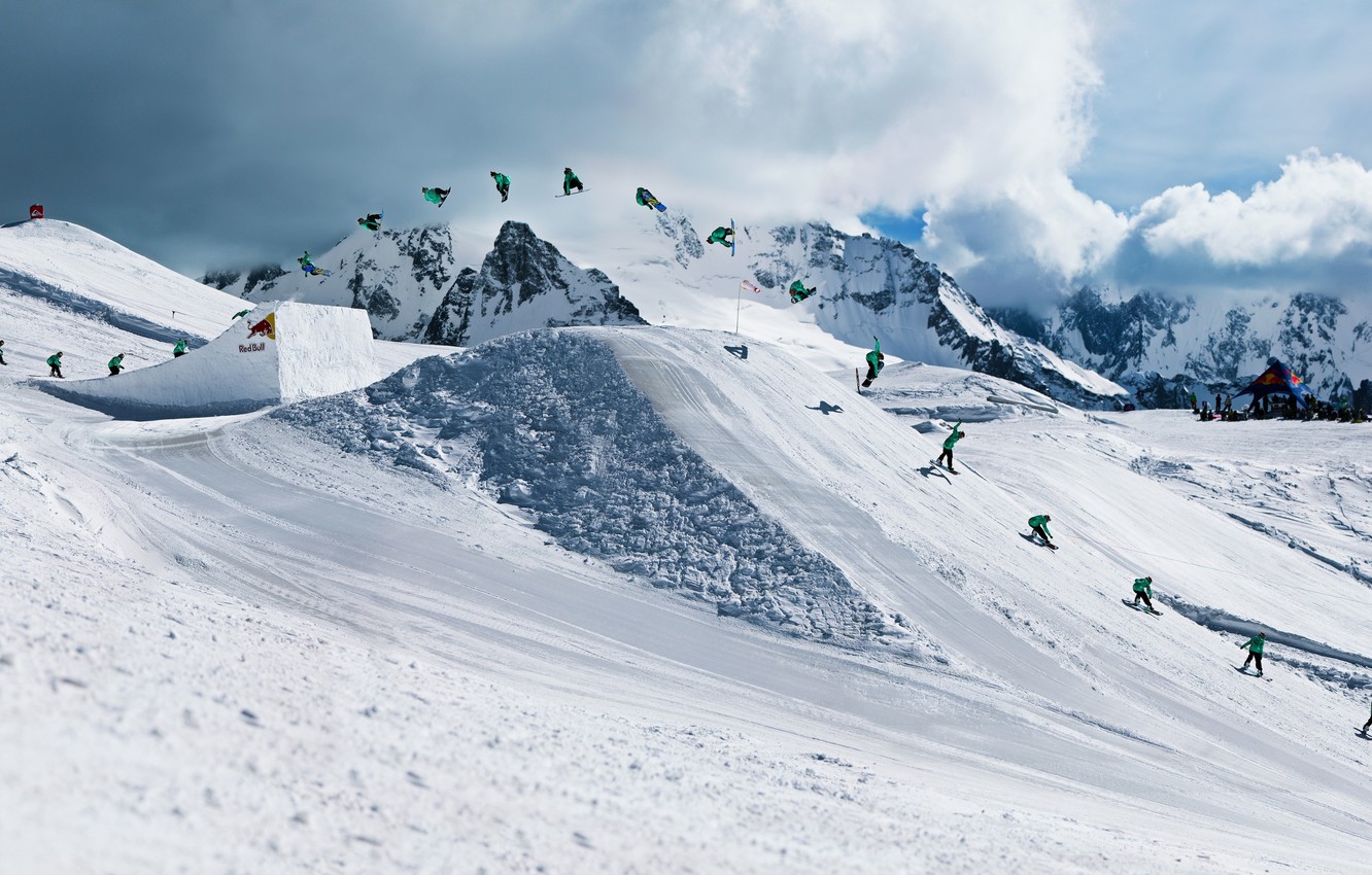 Red Bull Snowboarding Wallpapers