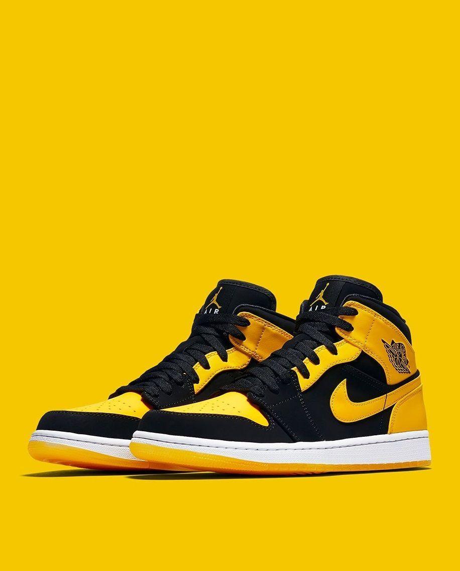 Yellow Nike Wallpapers