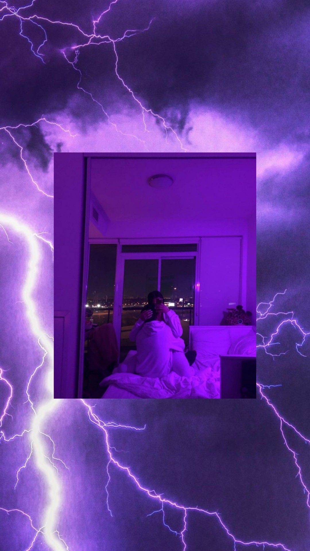 Aesthetic Purple Baddie Wallpapers