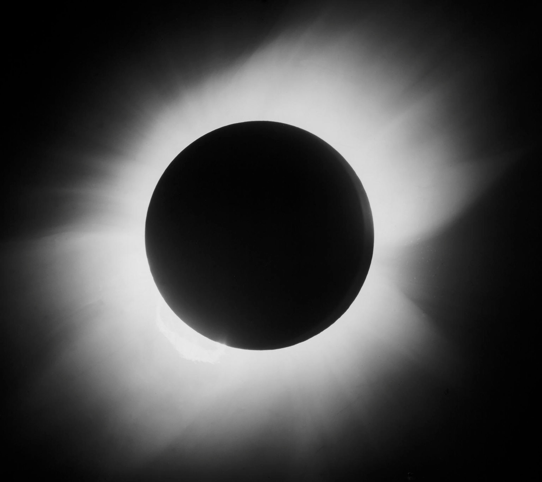 1919 Solar Eclipse Wallpapers