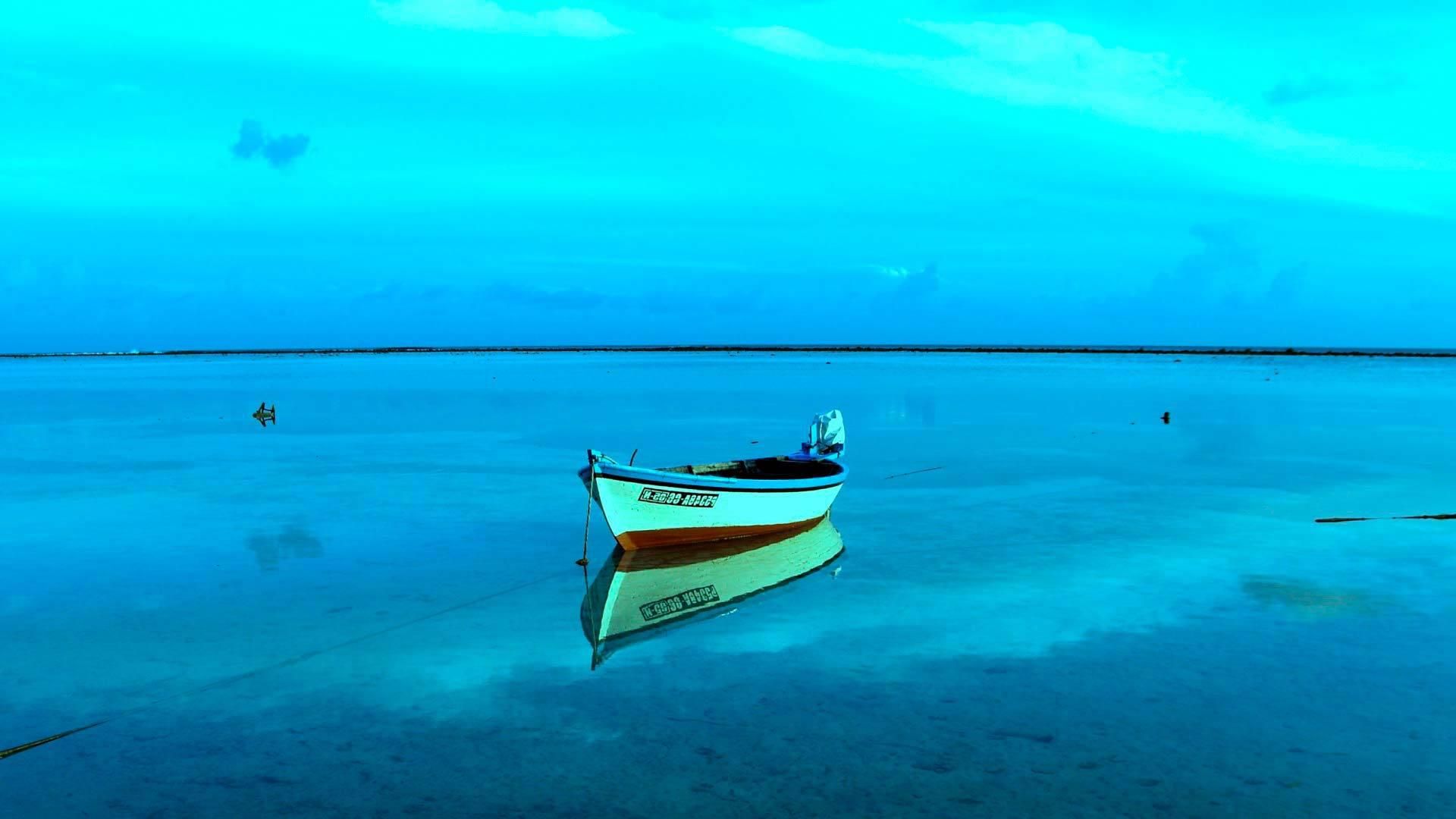 Boat In Blue Sea Water Wallpapers
