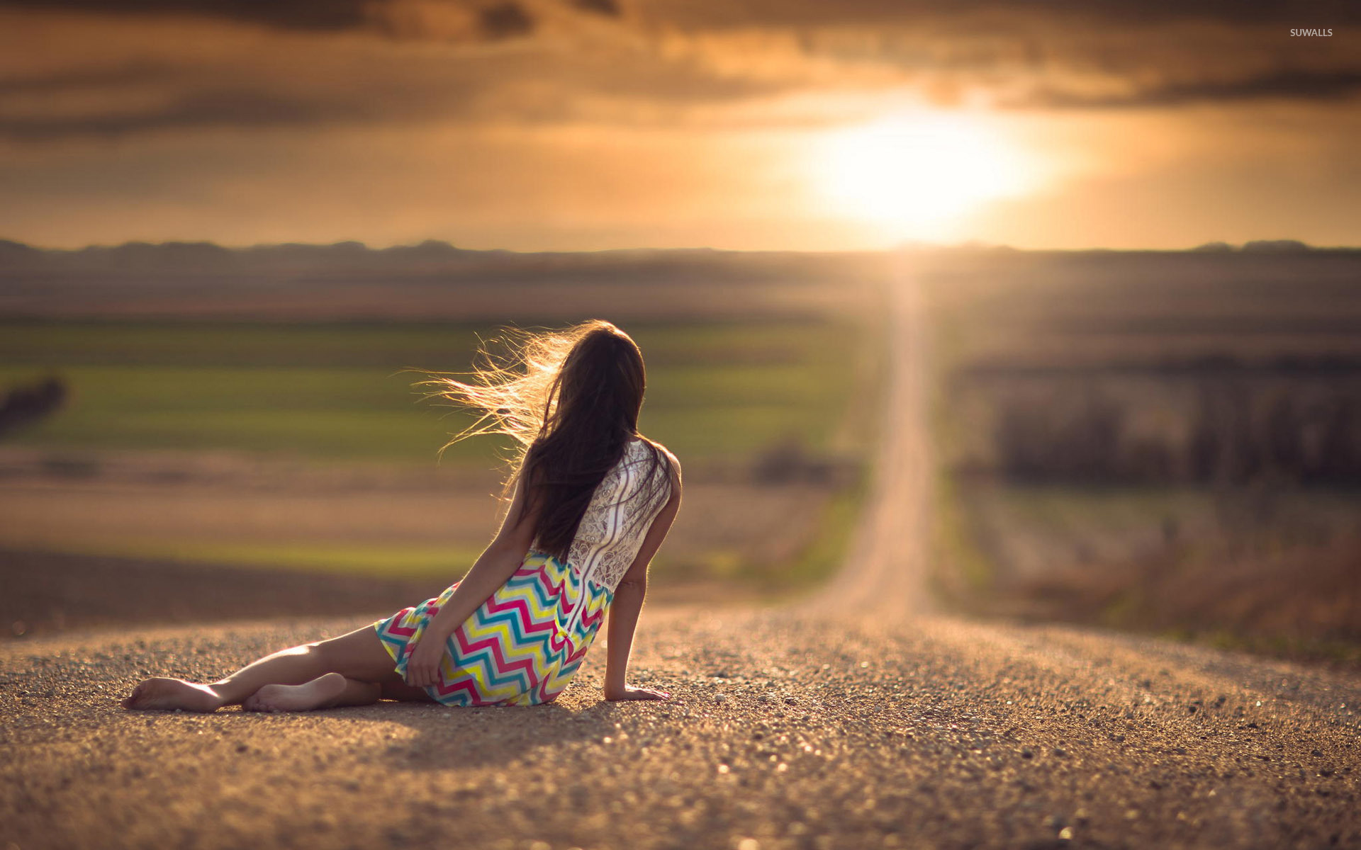 Couple Seeing Sunset Wallpapers